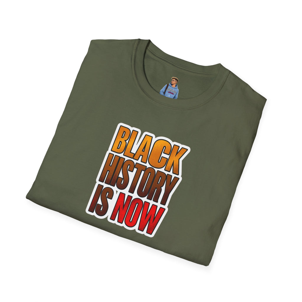 Camiseta unisex Softstyle: camiseta inspiradora "La historia negra es ahora"