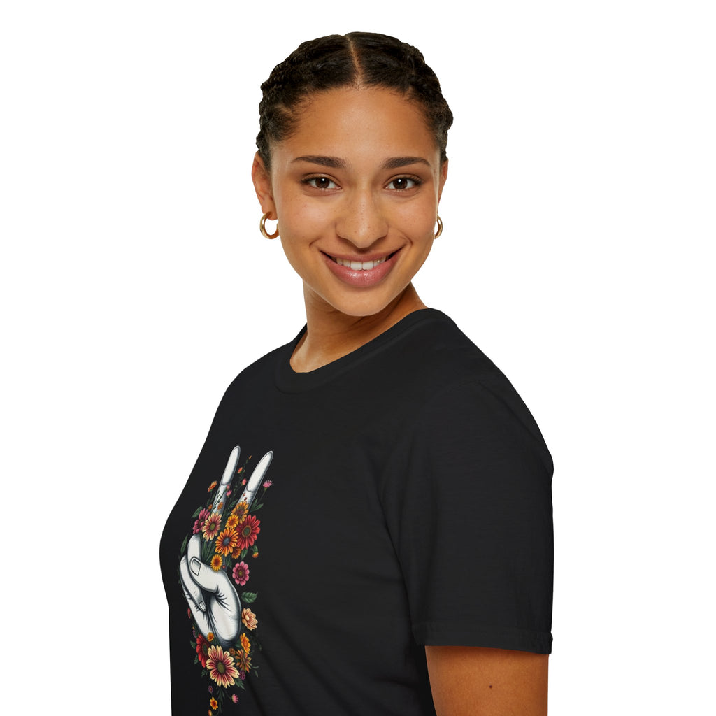 Camiseta unisex de estilo suave Grow Peace: inspiración boho, perfecta para festivales y uso diario