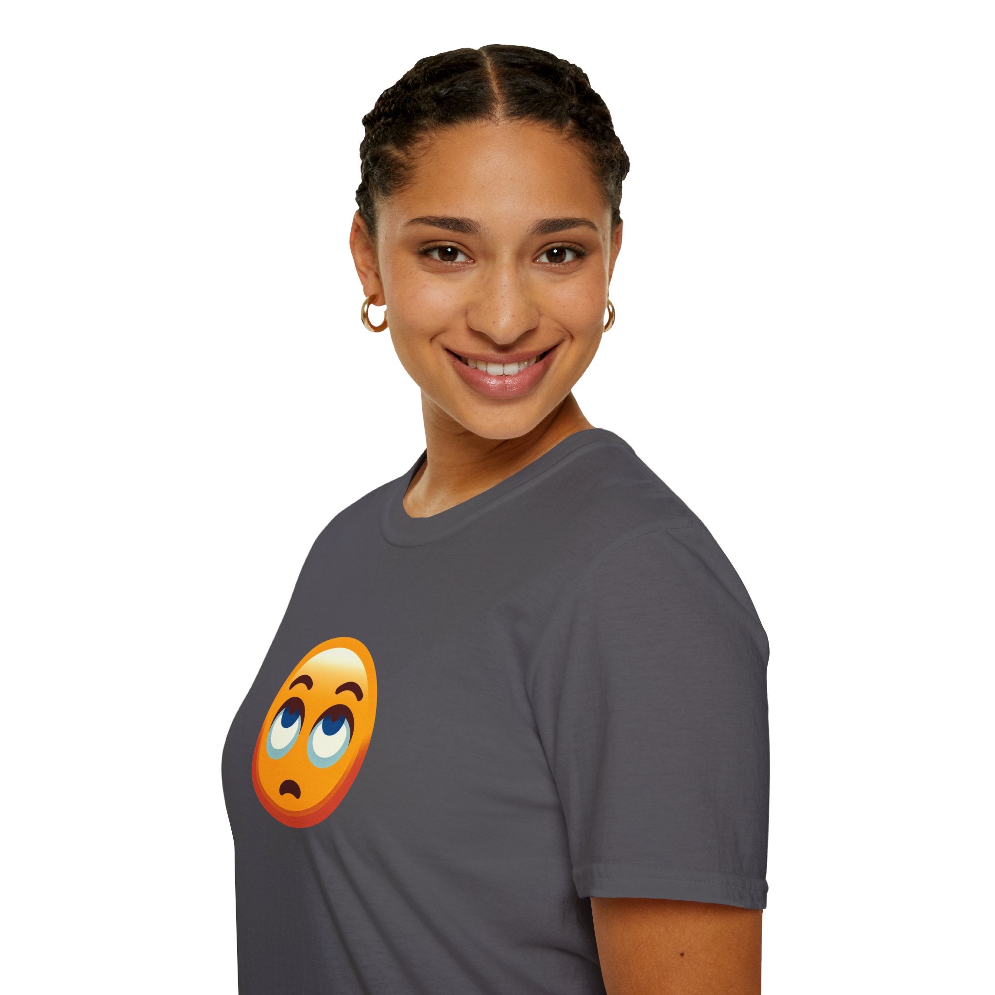 Camiseta unisex de estilo suave con emoji de ojos en blanco | Camiseta gráfica informal para el día a día