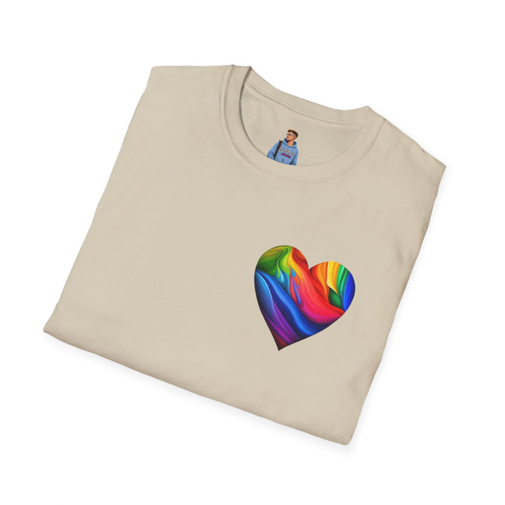 Camiseta unisex Softstyle - Diseño de corazón de orgullo con la frase 'La existencia es resistencia'