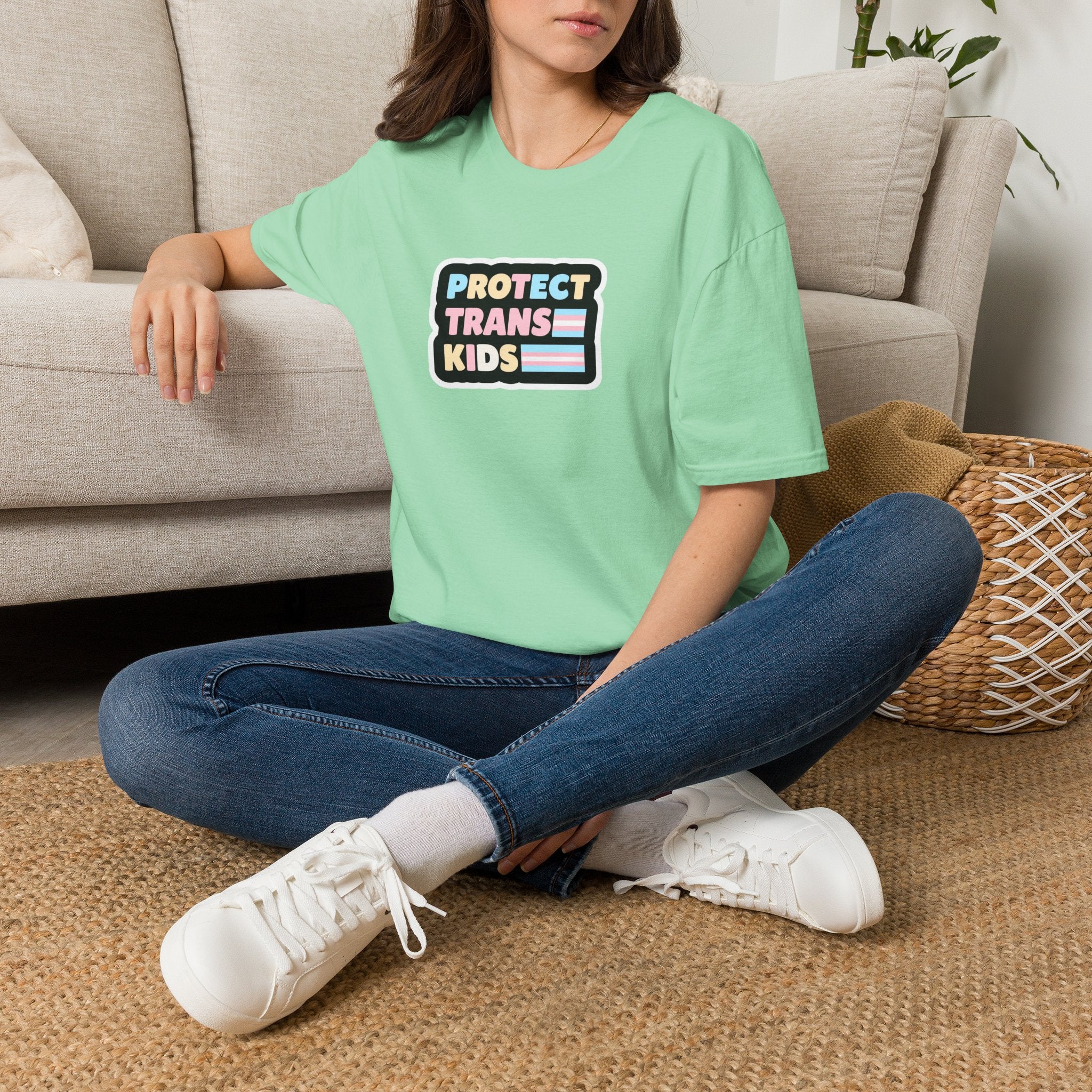 Camiseta unisex de estilo suave "Protect Trans Kids" - Empowerment &amp; Pride Apparel