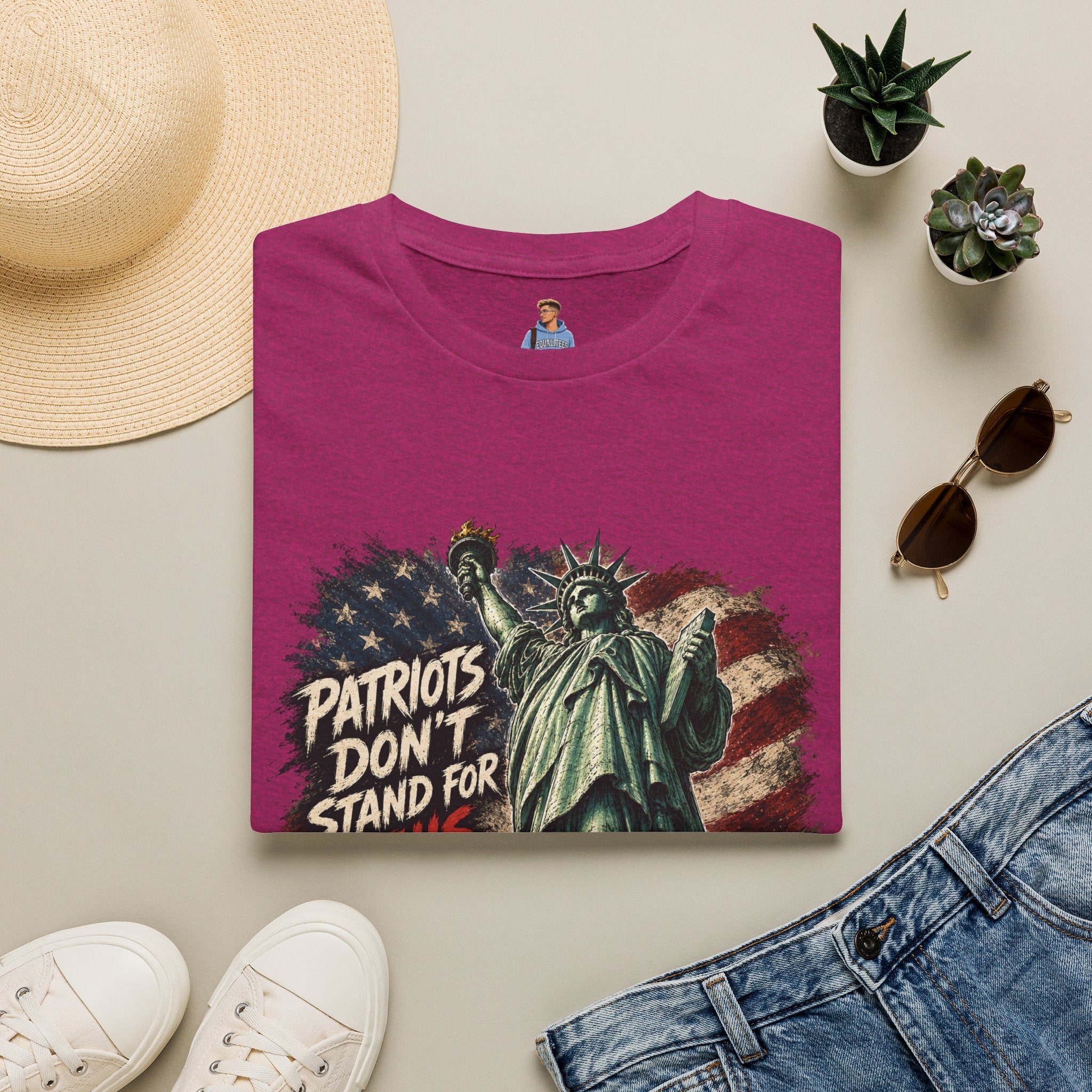 Patriots Don’t Stand For This T-Shirt — Statue of Liberty & Distressed Flag Graphic