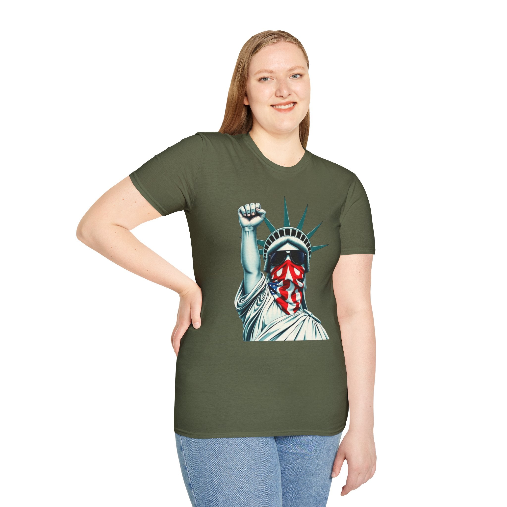 Resist - Patriotic Statue of Liberty T-Shirt - Unisex Softstyle Tee