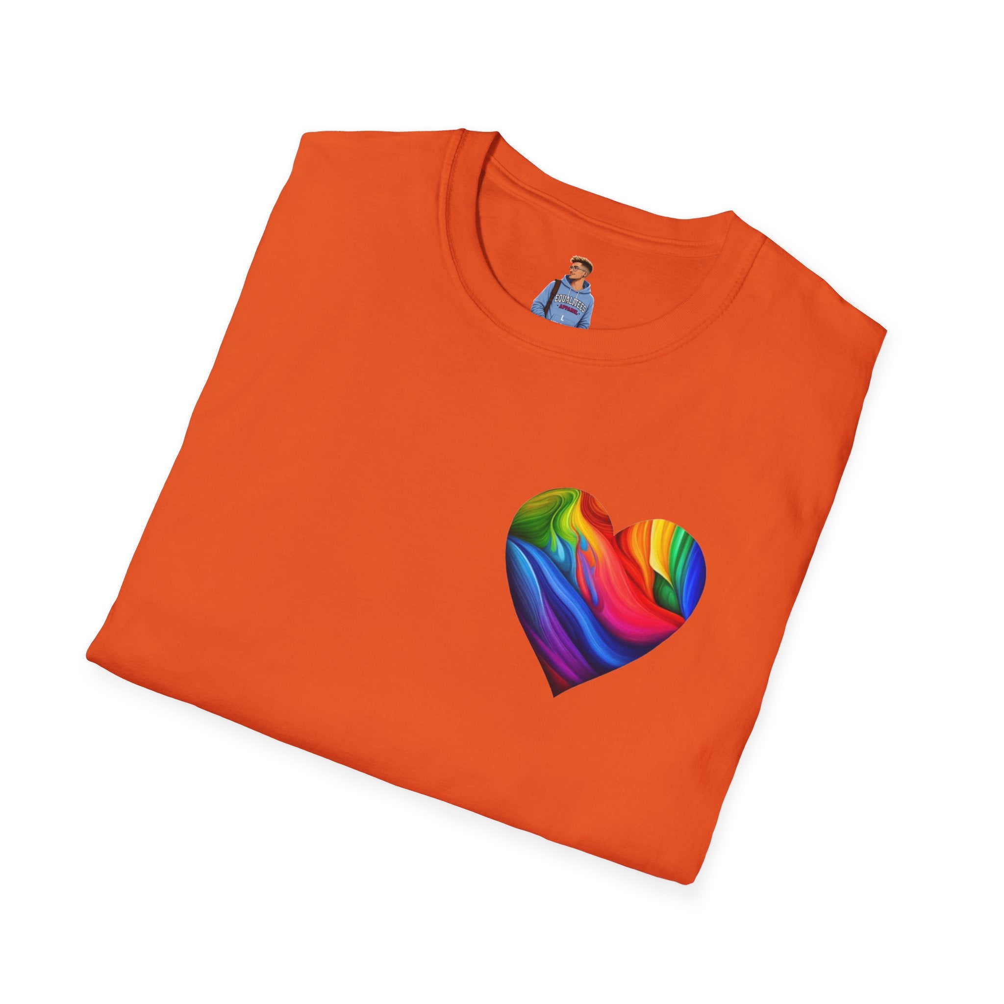 Camiseta unisex Softstyle - Diseño de corazón de orgullo con la frase 'La existencia es resistencia'