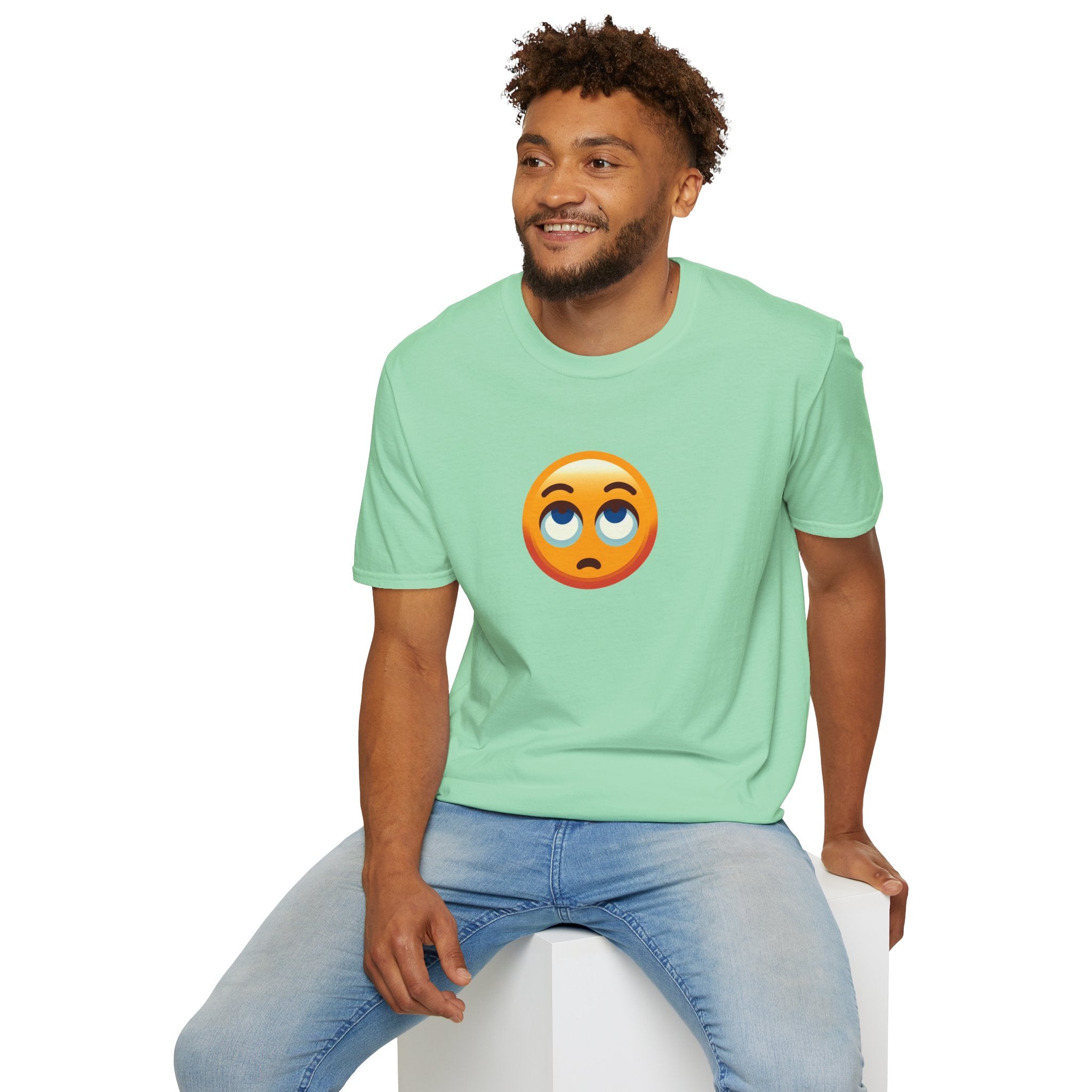 Camiseta unisex de estilo suave con emoji de ojos en blanco | Camiseta gráfica informal para el día a día