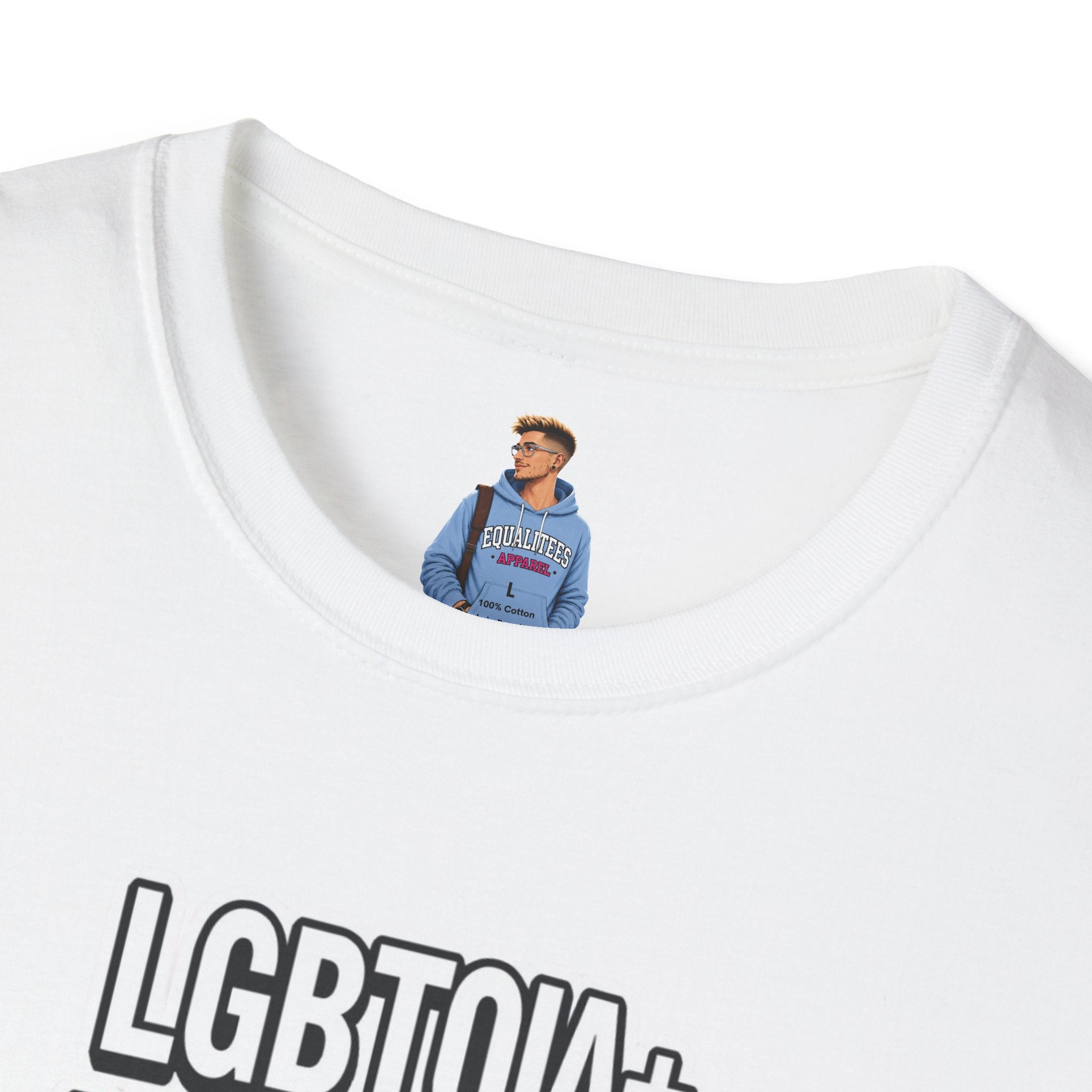 Camiseta unisex de estilo suave con la historia LGBTQIA+ ahora