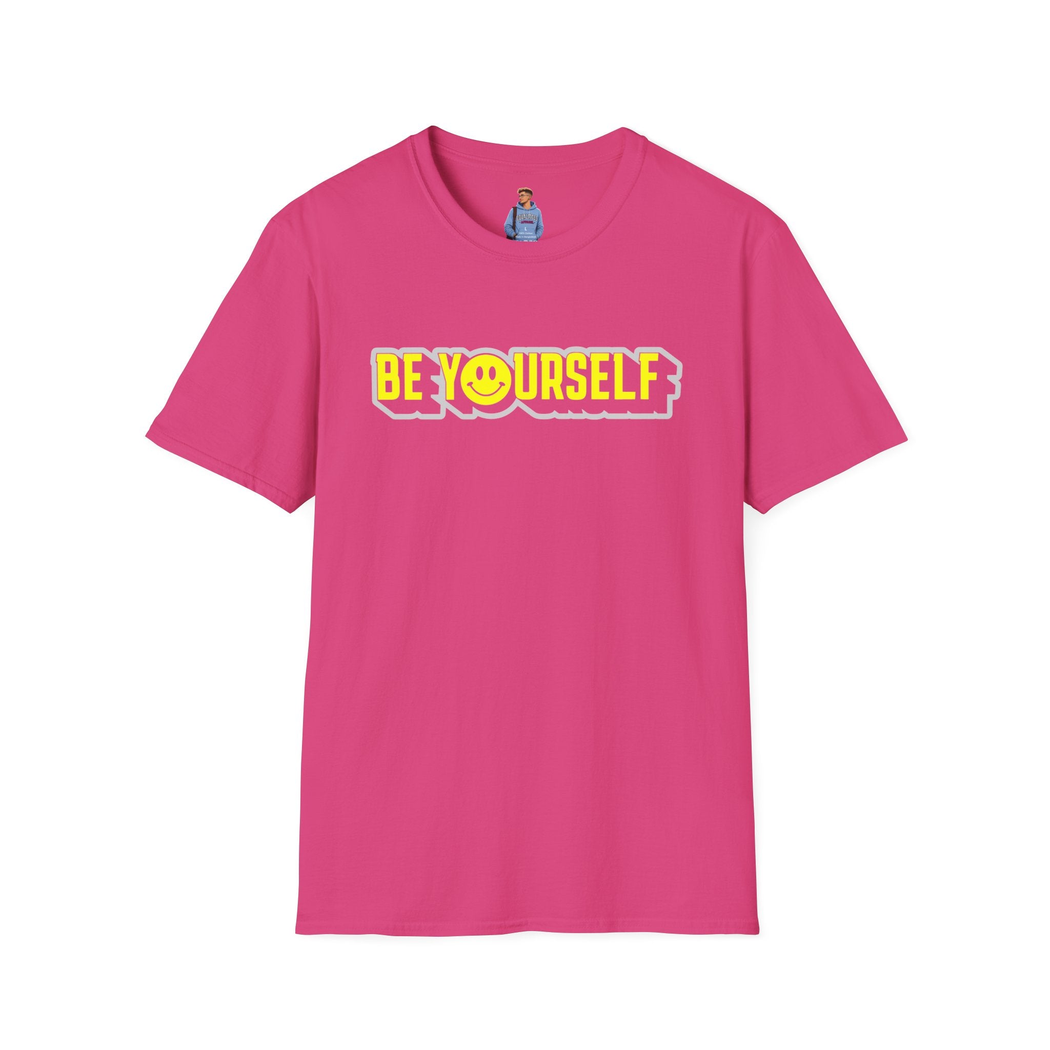 Camiseta unisex de estilo suave con el mensaje "Sé tú mismo" y "Smiley"