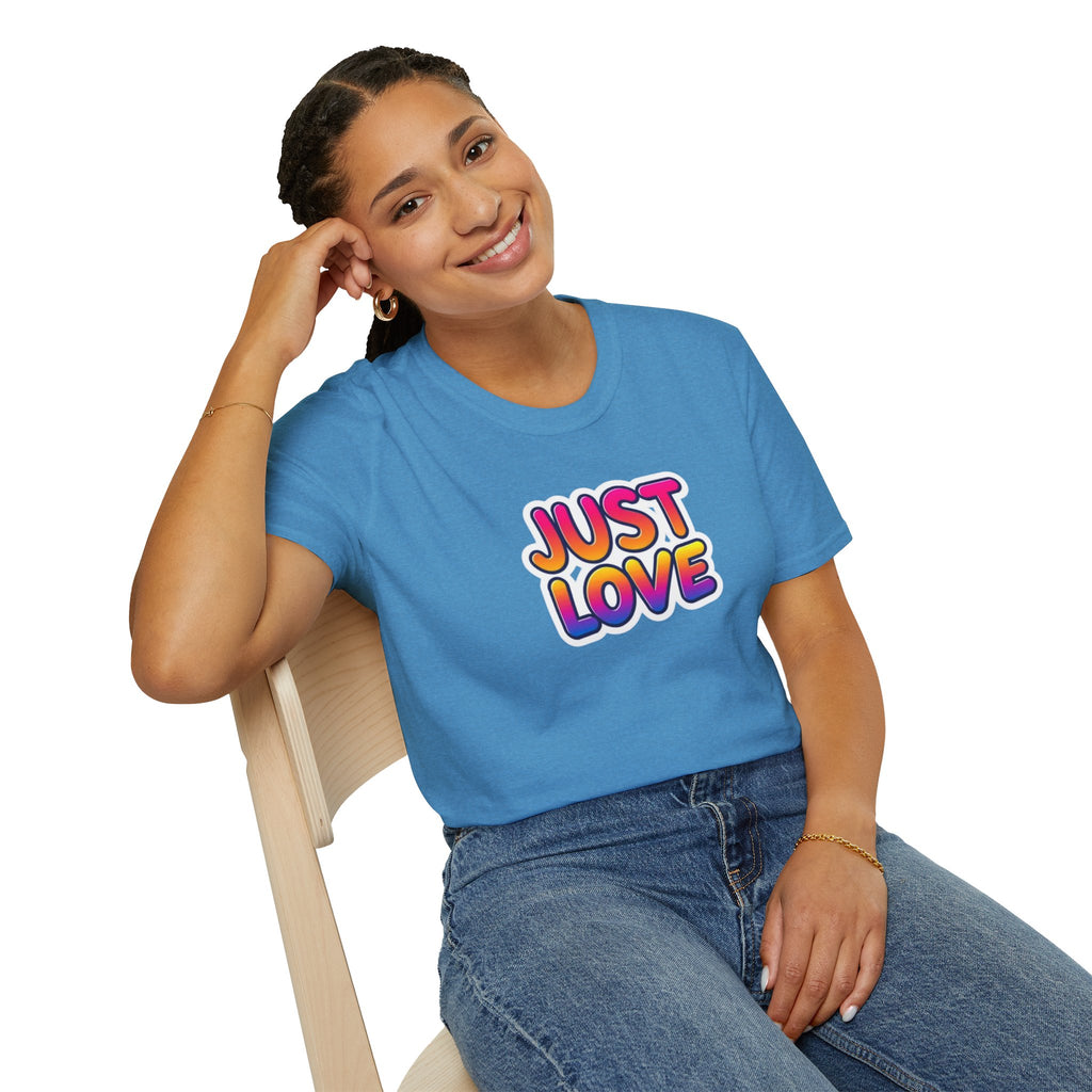 Camiseta unisex de estilo suave Just Love | Perfecta para el orgullo, los aniversarios y el uso diario