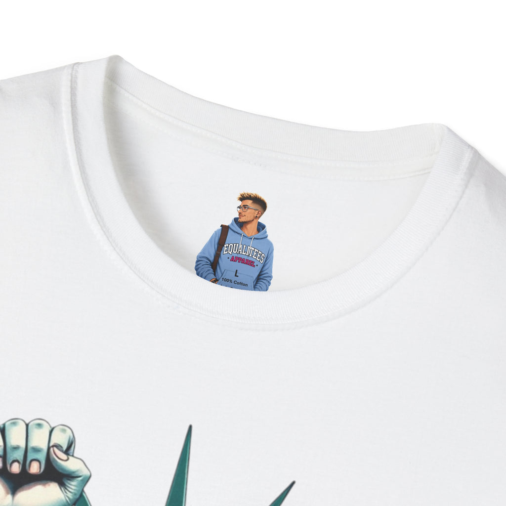 Resist - Patriotic Statue of Liberty T-Shirt - Unisex Softstyle Tee
