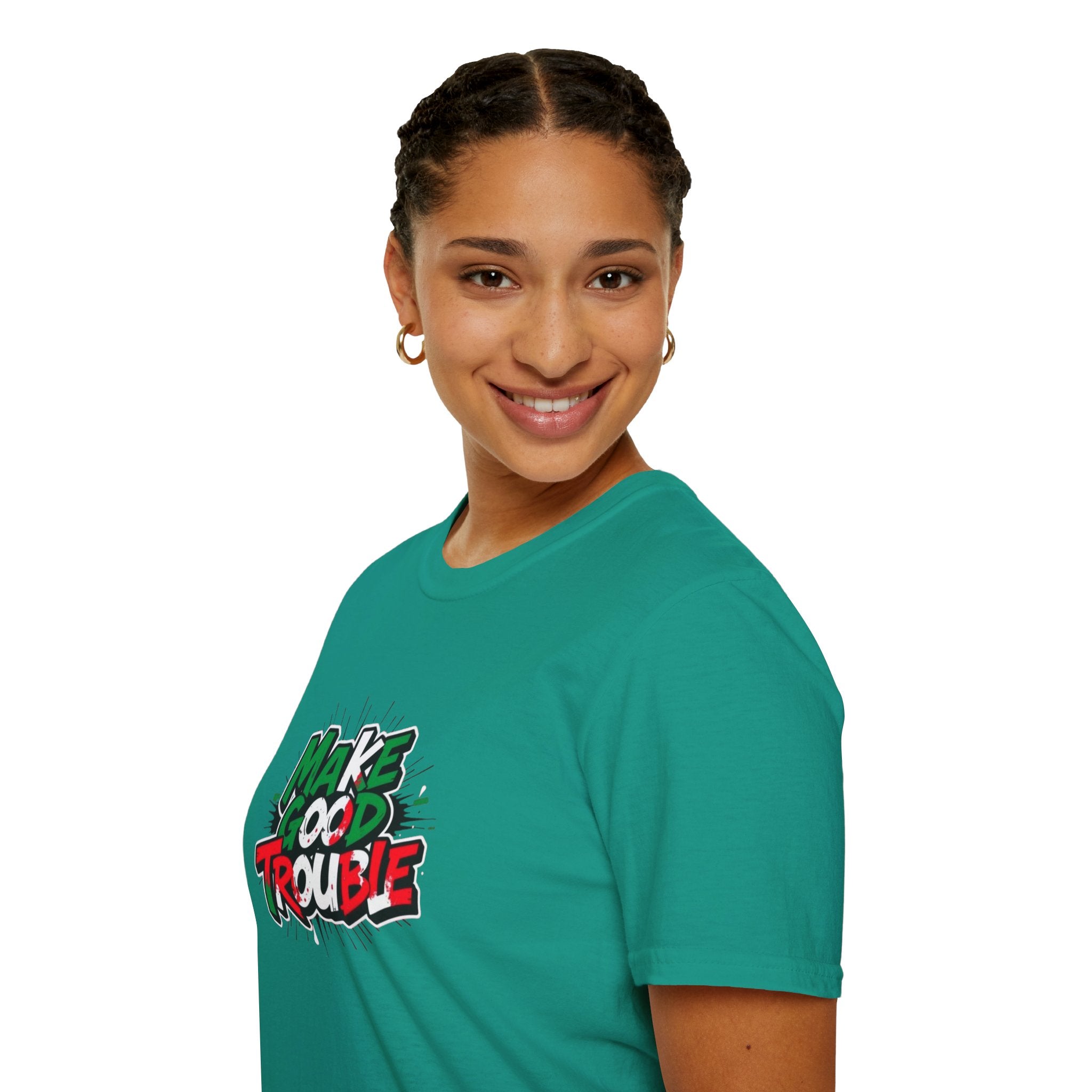 Camiseta unisex de estilo suave Make Good Trouble | Divertida camiseta gráfica para activistas y creadores de tendencias