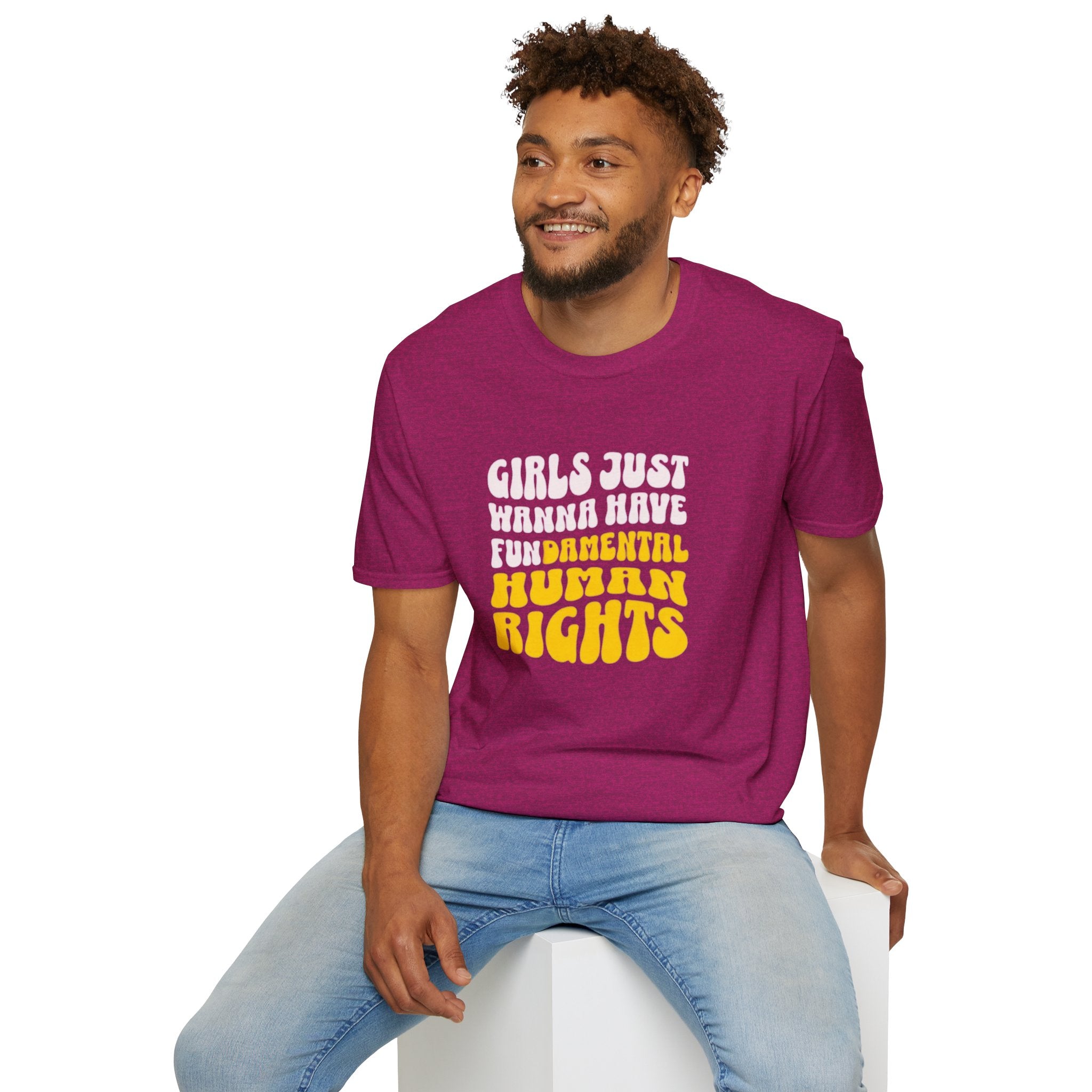 Camiseta unisex de estilo suave "Girls Just Wanna Have Fundamental Human Rights"