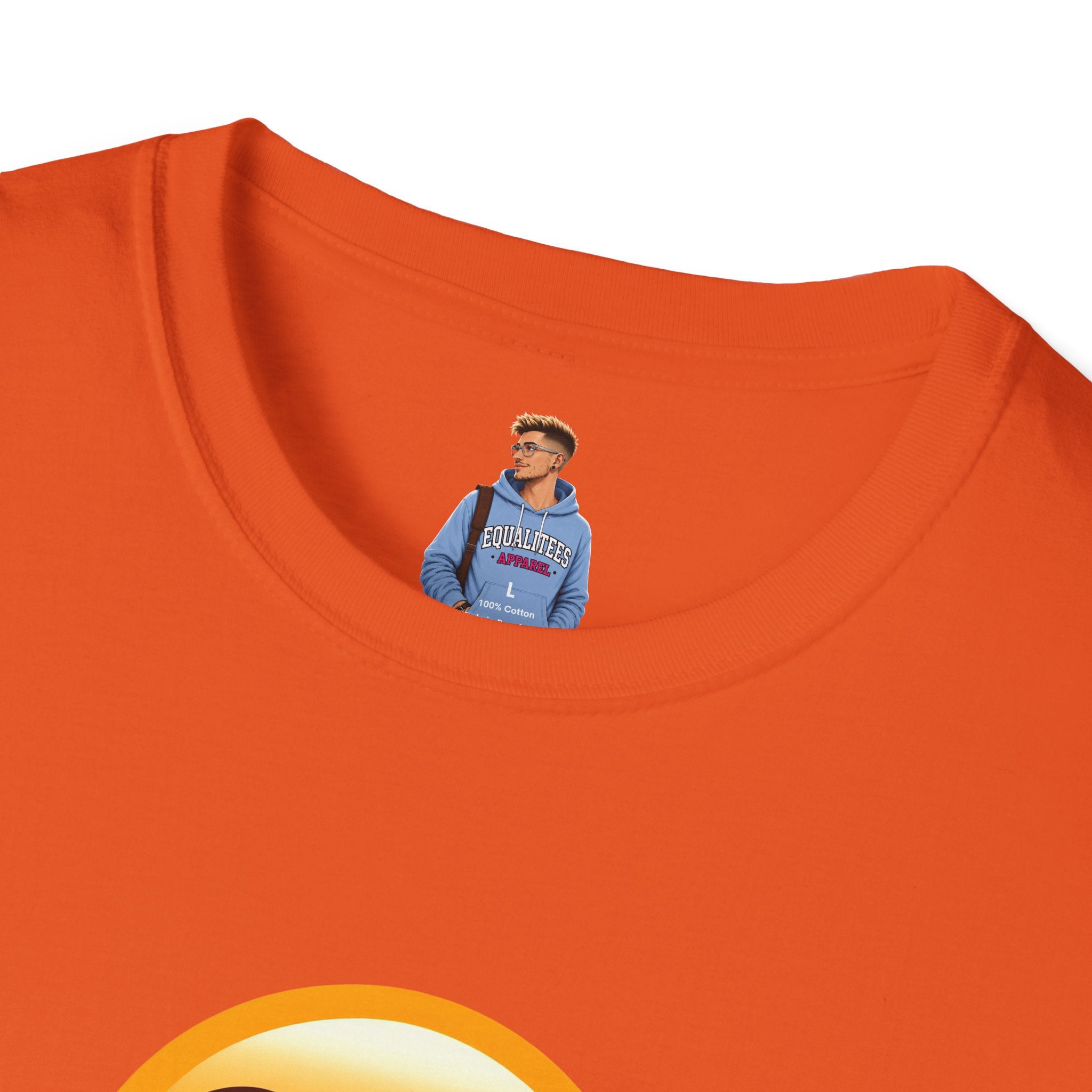 Camiseta unisex de estilo suave con emoji de ojos en blanco | Camiseta gráfica informal para el día a día