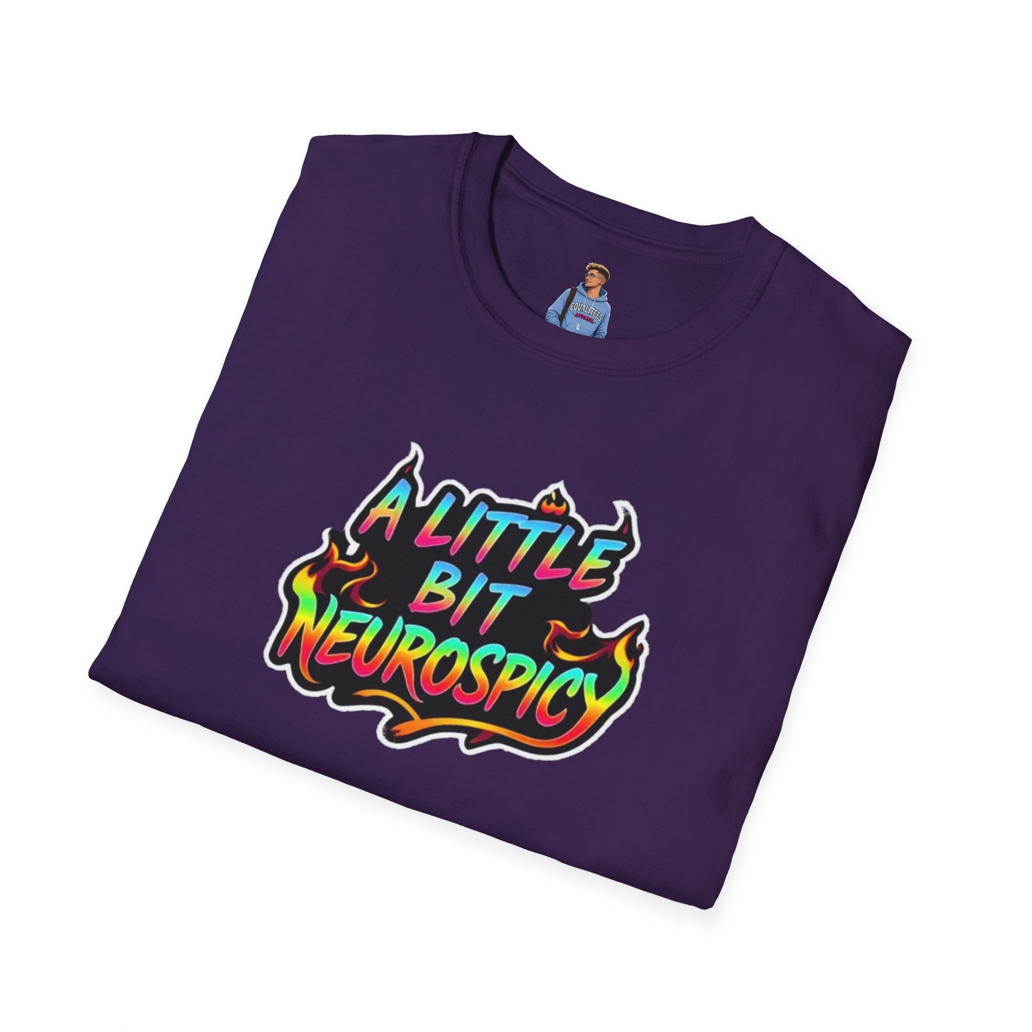 Camiseta unisex de estilo suave A Little Bit Neurospicy: camiseta gráfica divertida y peculiar para la conciencia neurodivergente