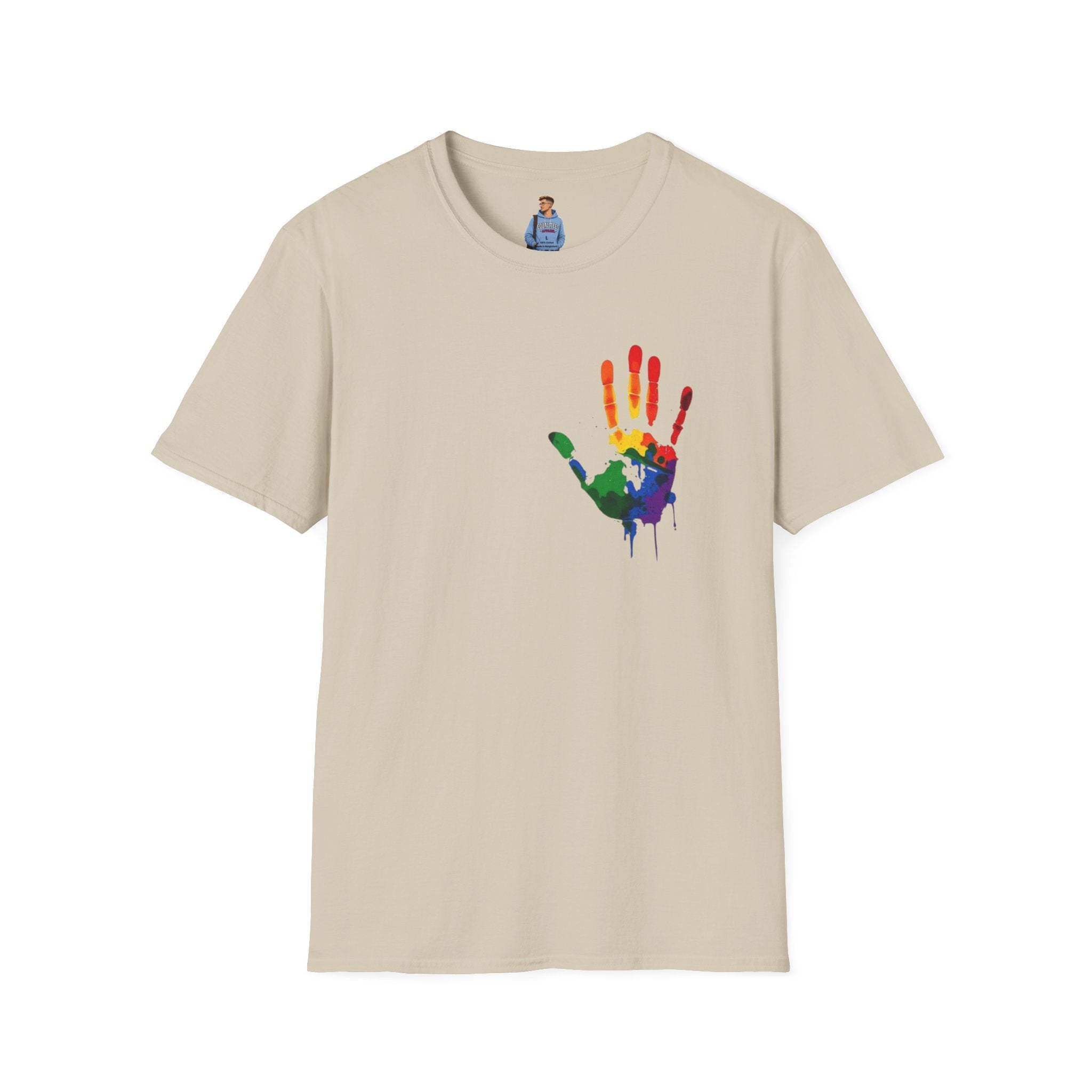 Camiseta unisex de estilo suave con arte inclusivo: «Huella de arcoíris, todos pertenecemos»