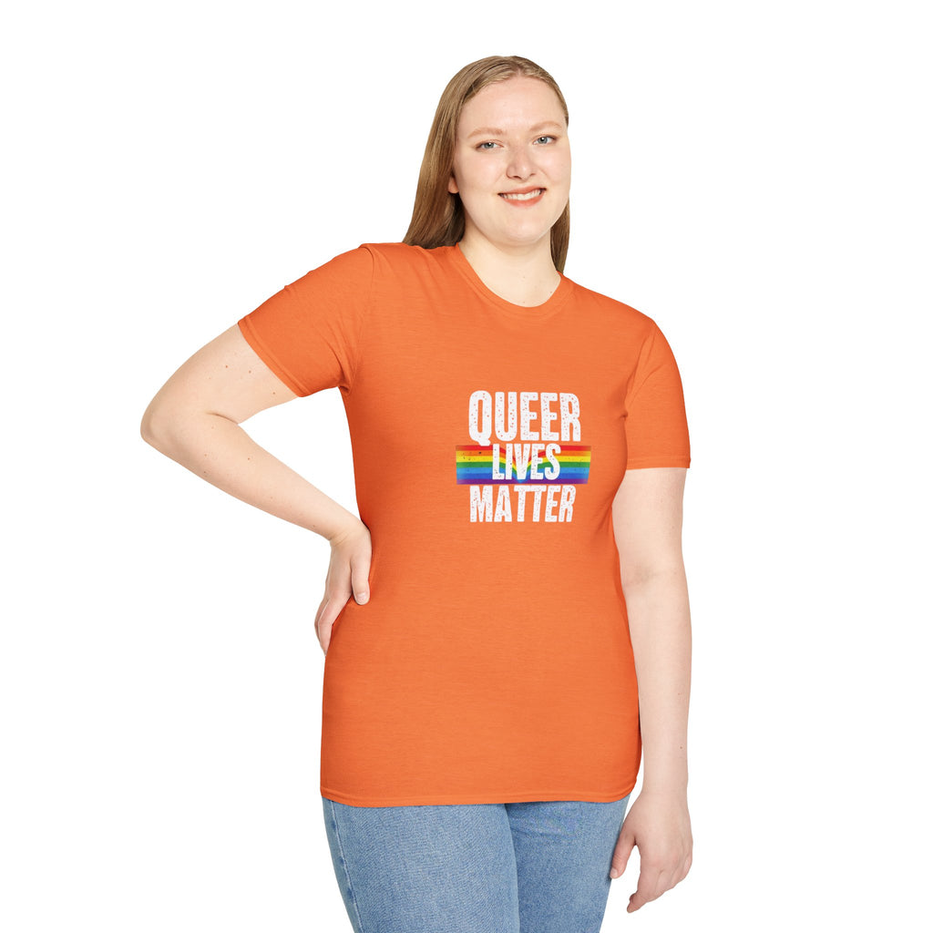 Camiseta unisex de estilo suave "Queer Lives Matter" - Apoya los derechos LGBTQ+