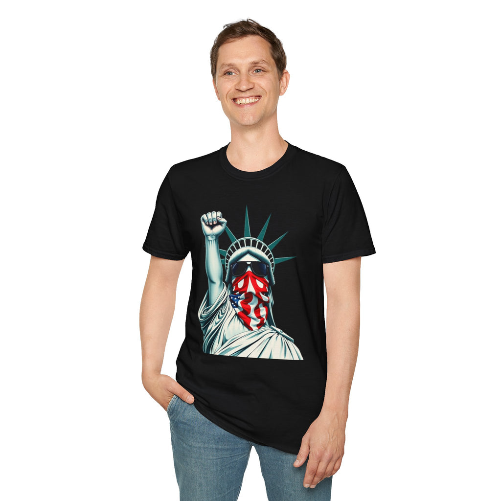 Resist - Patriotic Statue of Liberty T-Shirt - Unisex Softstyle Tee