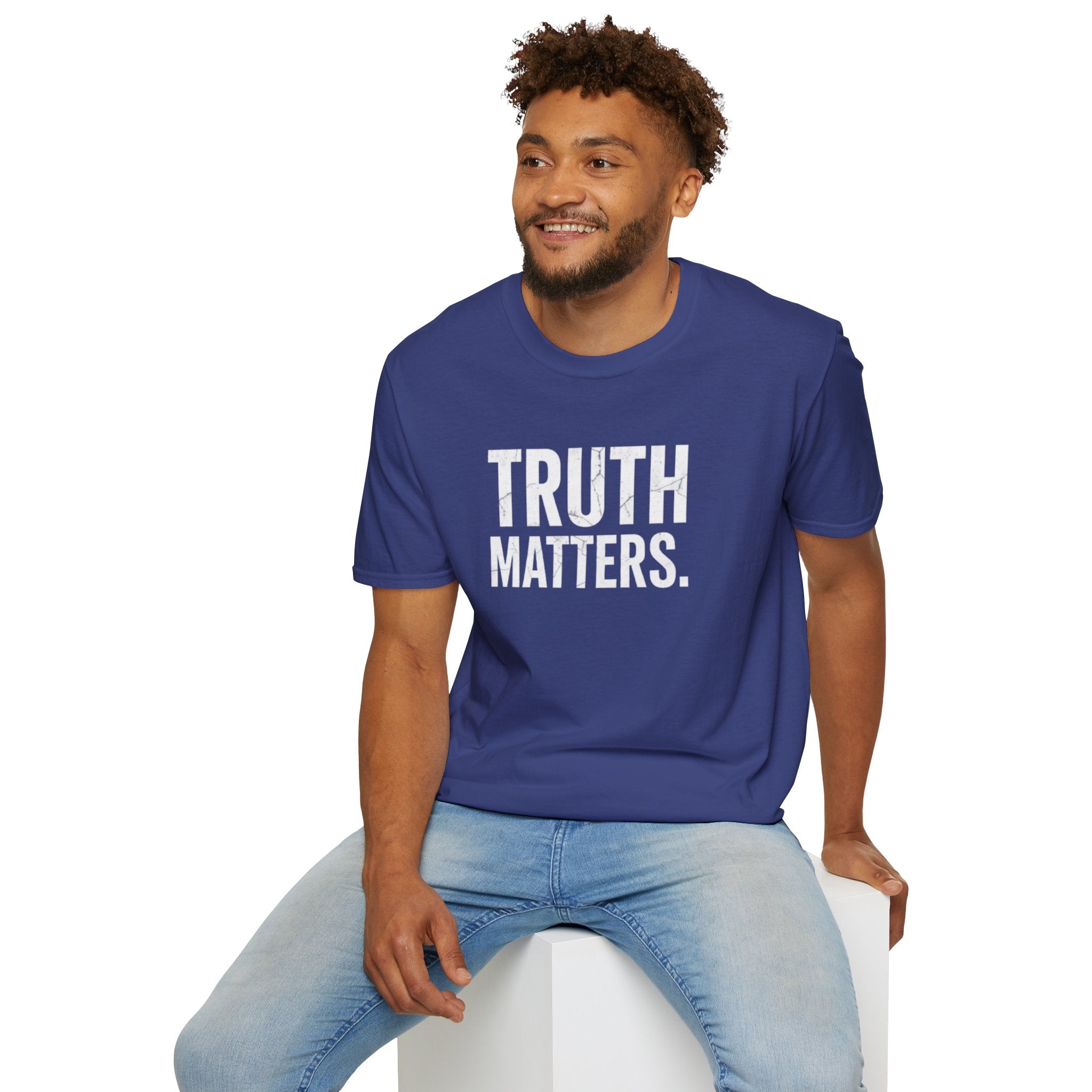 Camiseta unisex de estilo suave: camiseta con el lema "La verdad importa", ideal para activistas y uso diario.