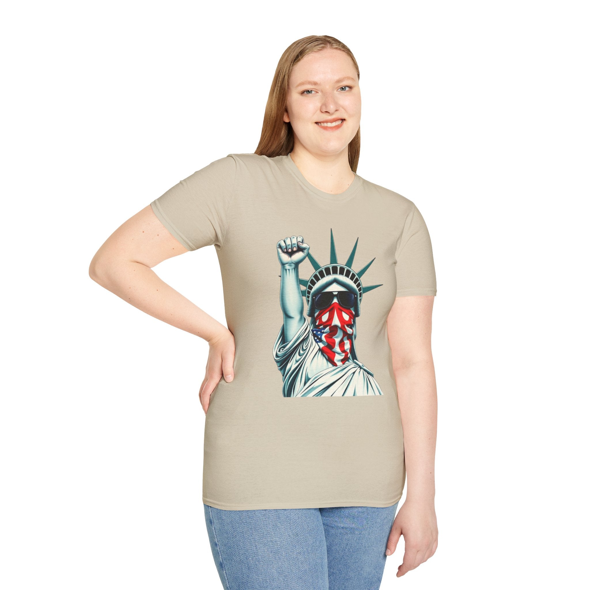 Resist - Patriotic Statue of Liberty T-Shirt - Unisex Softstyle Tee