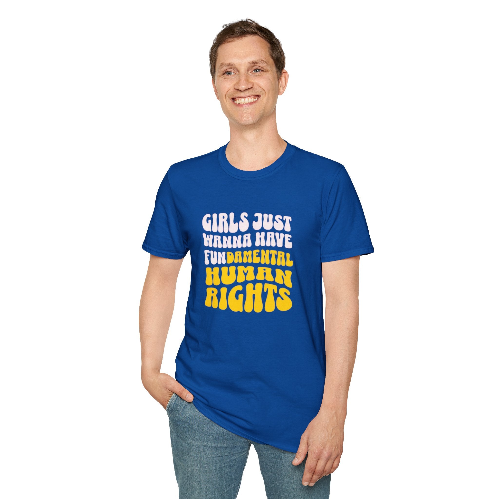Camiseta unisex de estilo suave "Girls Just Wanna Have Fundamental Human Rights"