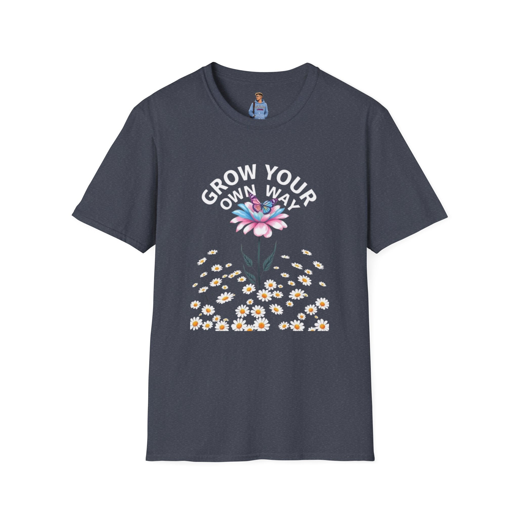 Camiseta unisex "Cultiva a tu manera" con orgullo trans - Diseño floral para amantes de la jardinería