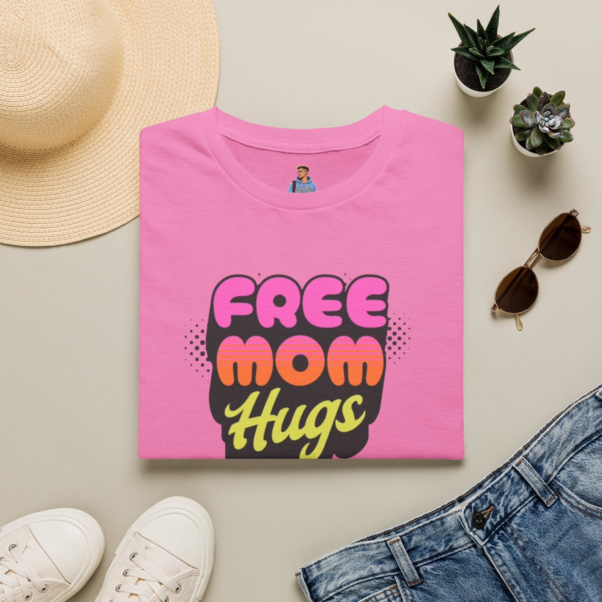 Free Mom Hugs Unisex Softstyle T-Shirt