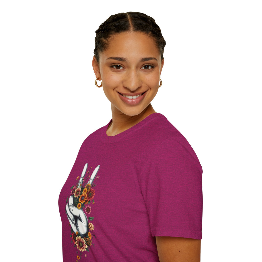 Camiseta unisex de estilo suave Grow Peace: inspiración boho, perfecta para festivales y uso diario