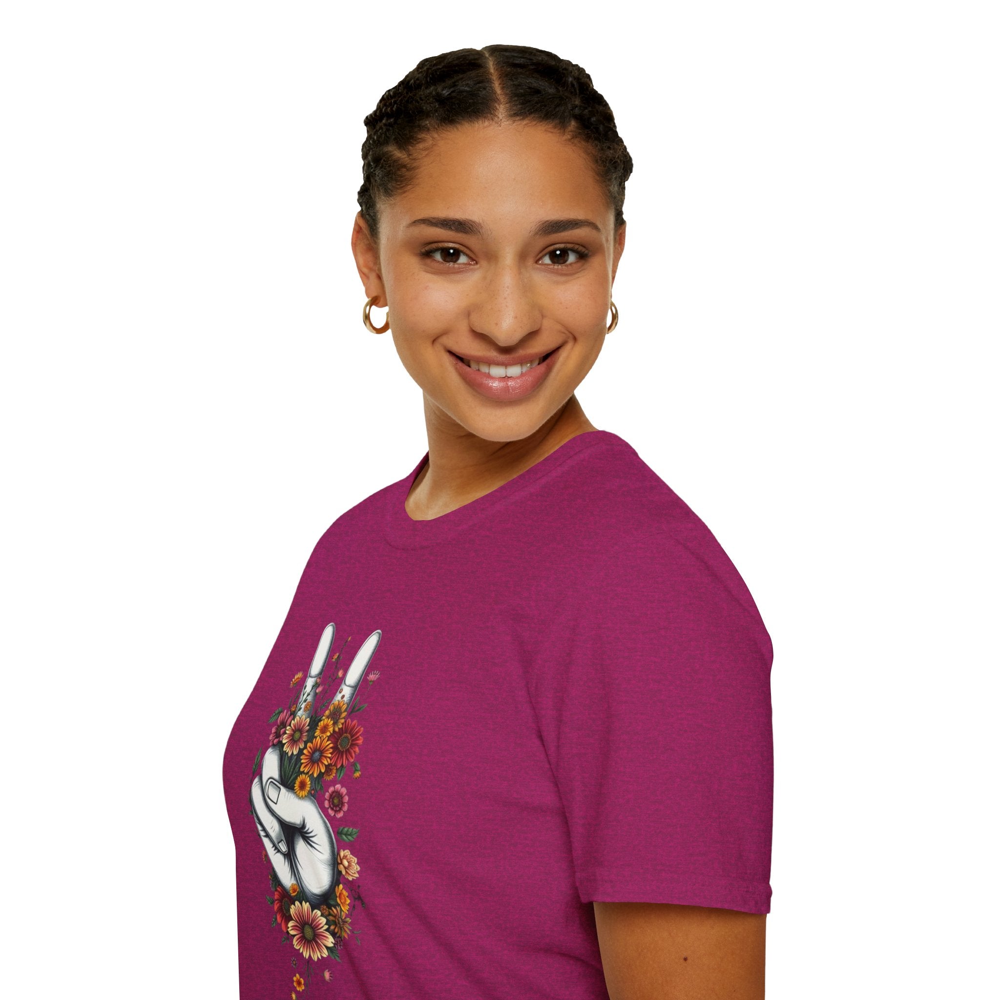 Camiseta unisex de estilo suave Grow Peace: inspiración boho, perfecta para festivales y uso diario