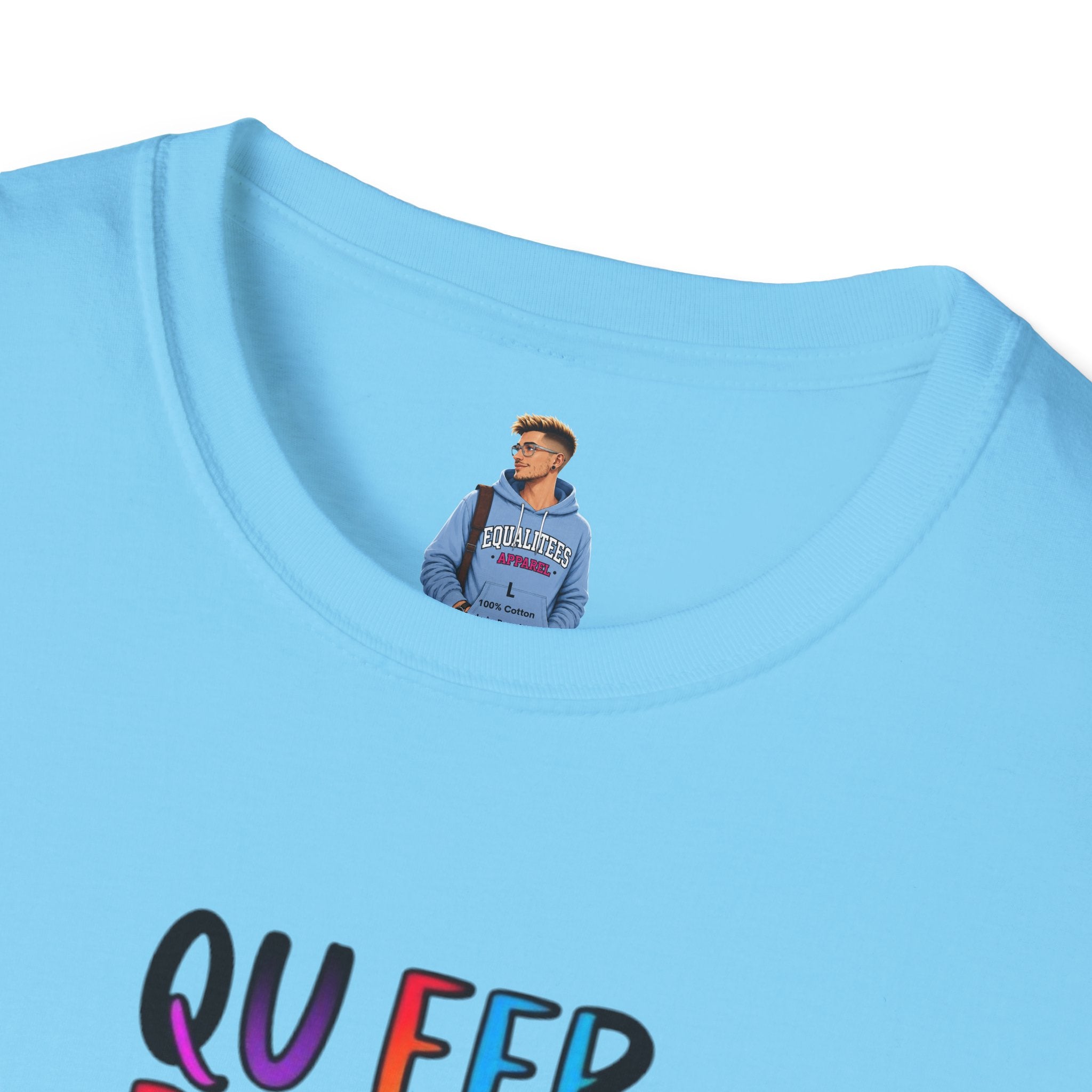 Camiseta unisex de estilo suave Queer Pride: "Las personas queer pertenecen a todas partes"