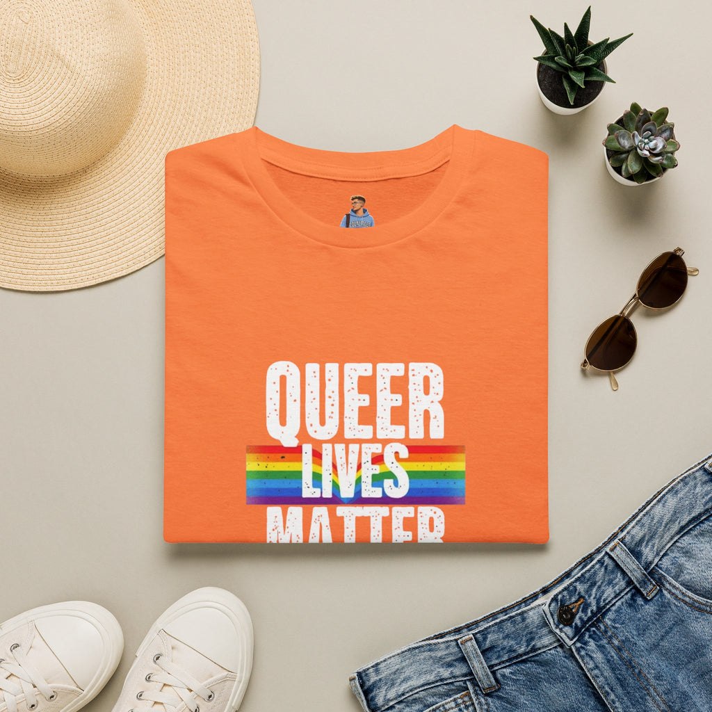 Camiseta unisex de estilo suave "Queer Lives Matter" - Apoya los derechos LGBTQ+