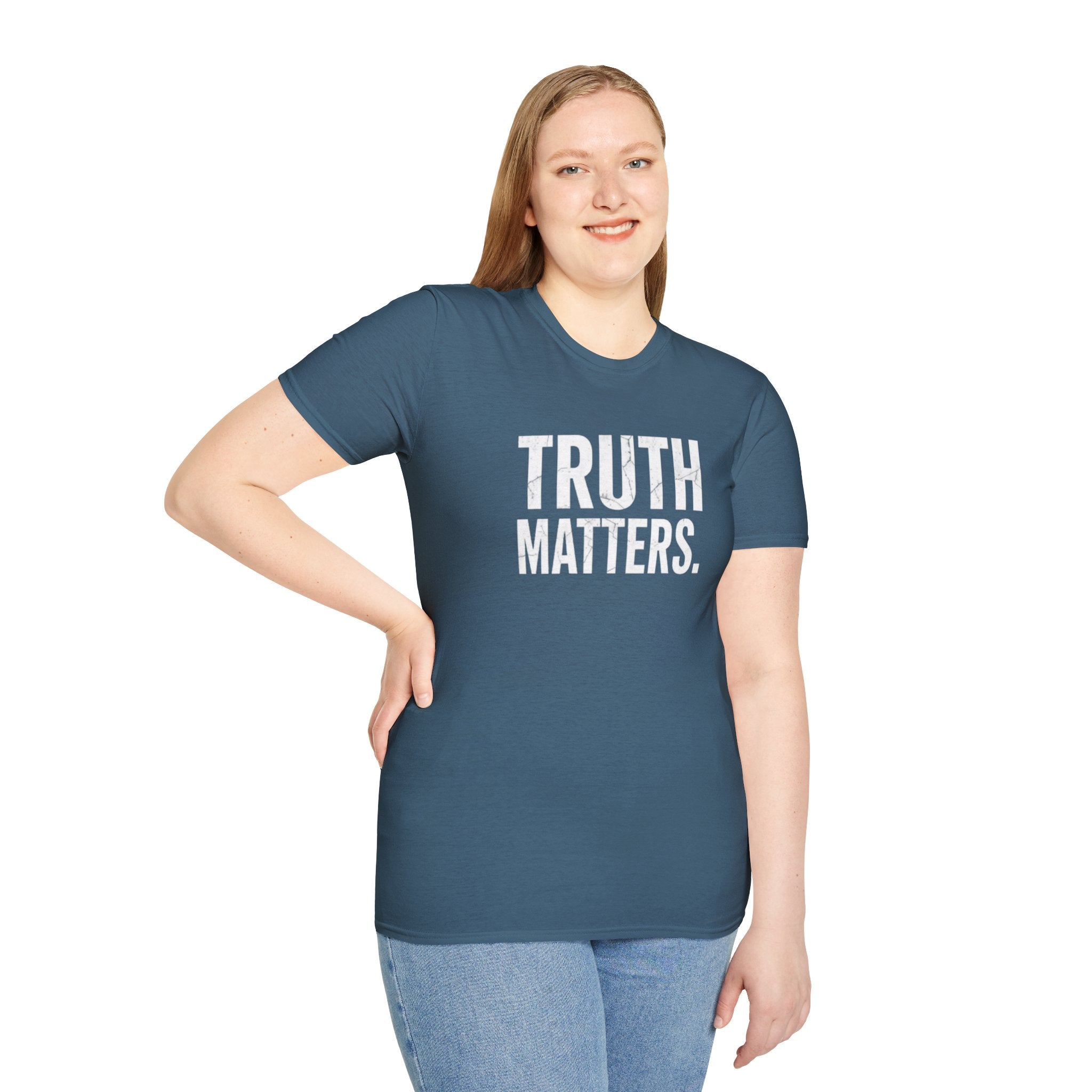 Camiseta unisex de estilo suave: camiseta con el lema "La verdad importa", ideal para activistas y uso diario.