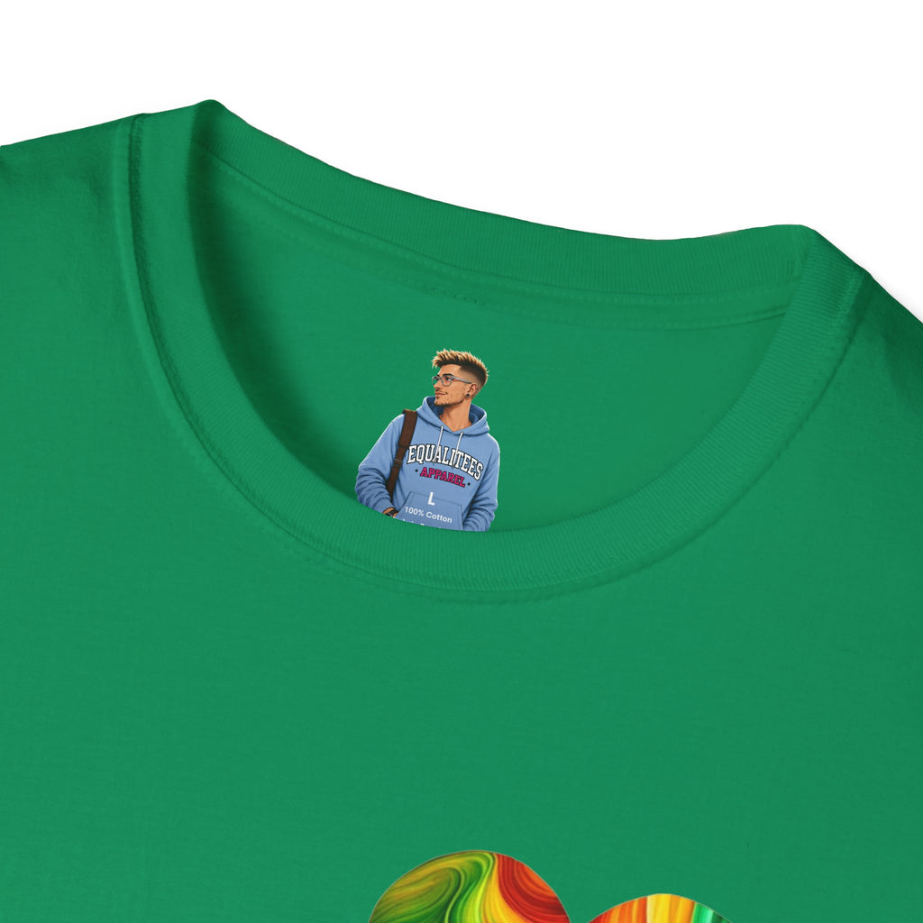 Camiseta unisex Softstyle - Diseño de corazón de orgullo con la frase 'La existencia es resistencia'