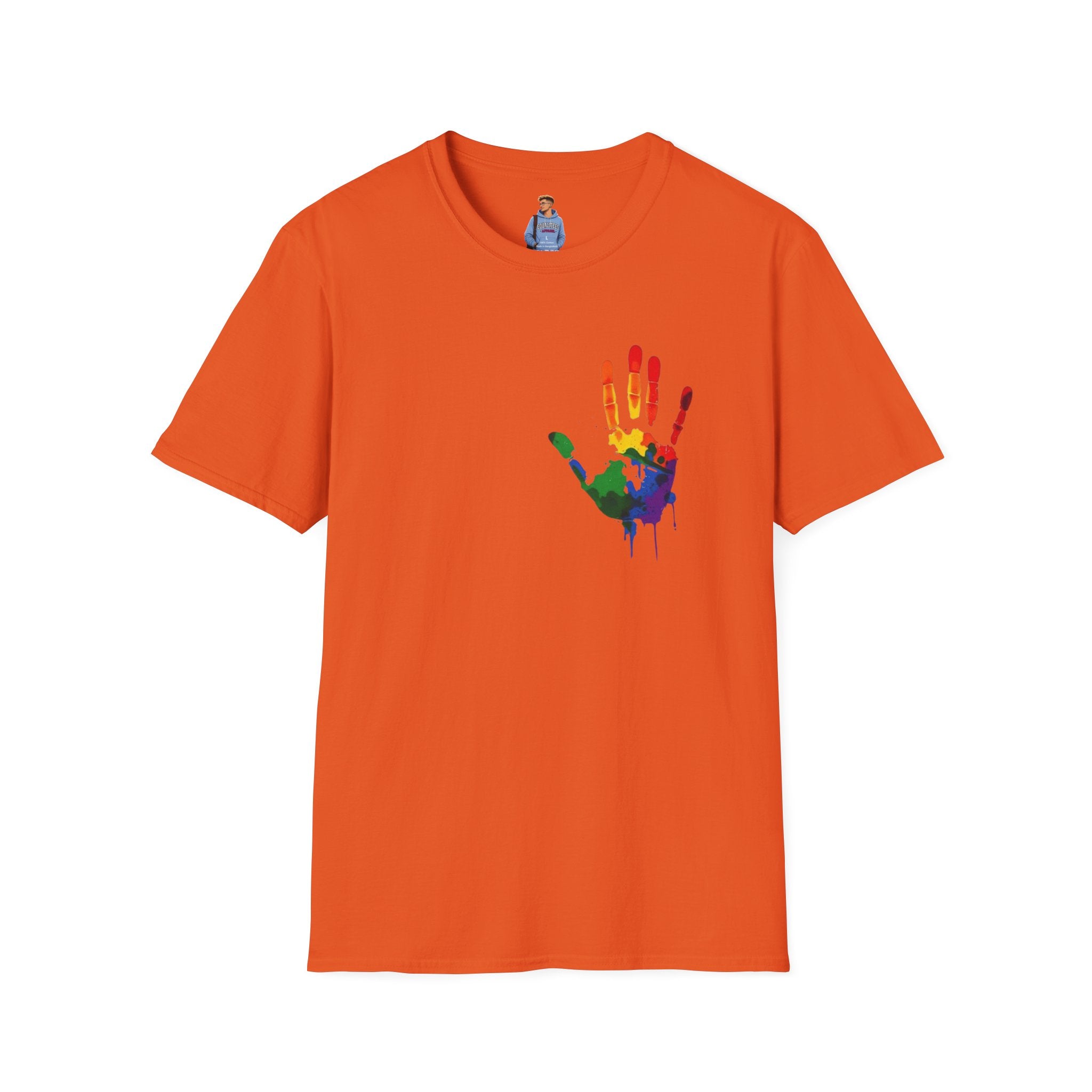 Camiseta unisex de estilo suave con arte inclusivo: «Huella de arcoíris, todos pertenecemos»