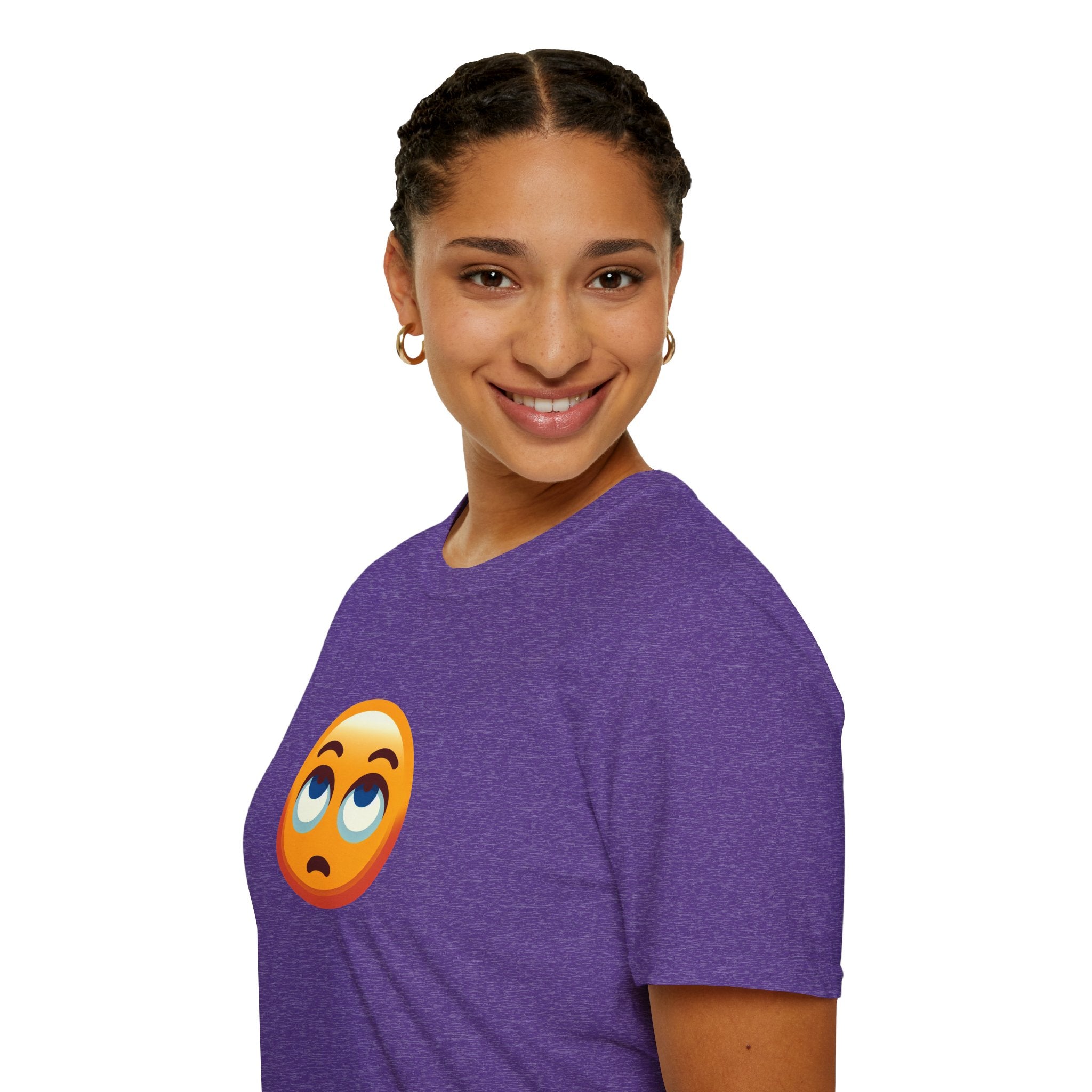 Camiseta unisex de estilo suave con emoji de ojos en blanco | Camiseta gráfica informal para el día a día