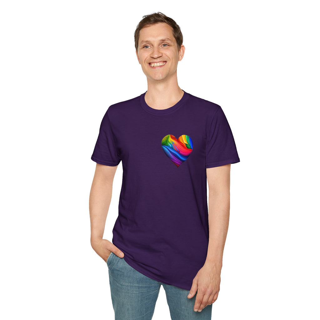 Camiseta unisex Softstyle - Diseño de corazón de orgullo con la frase 'La existencia es resistencia'
