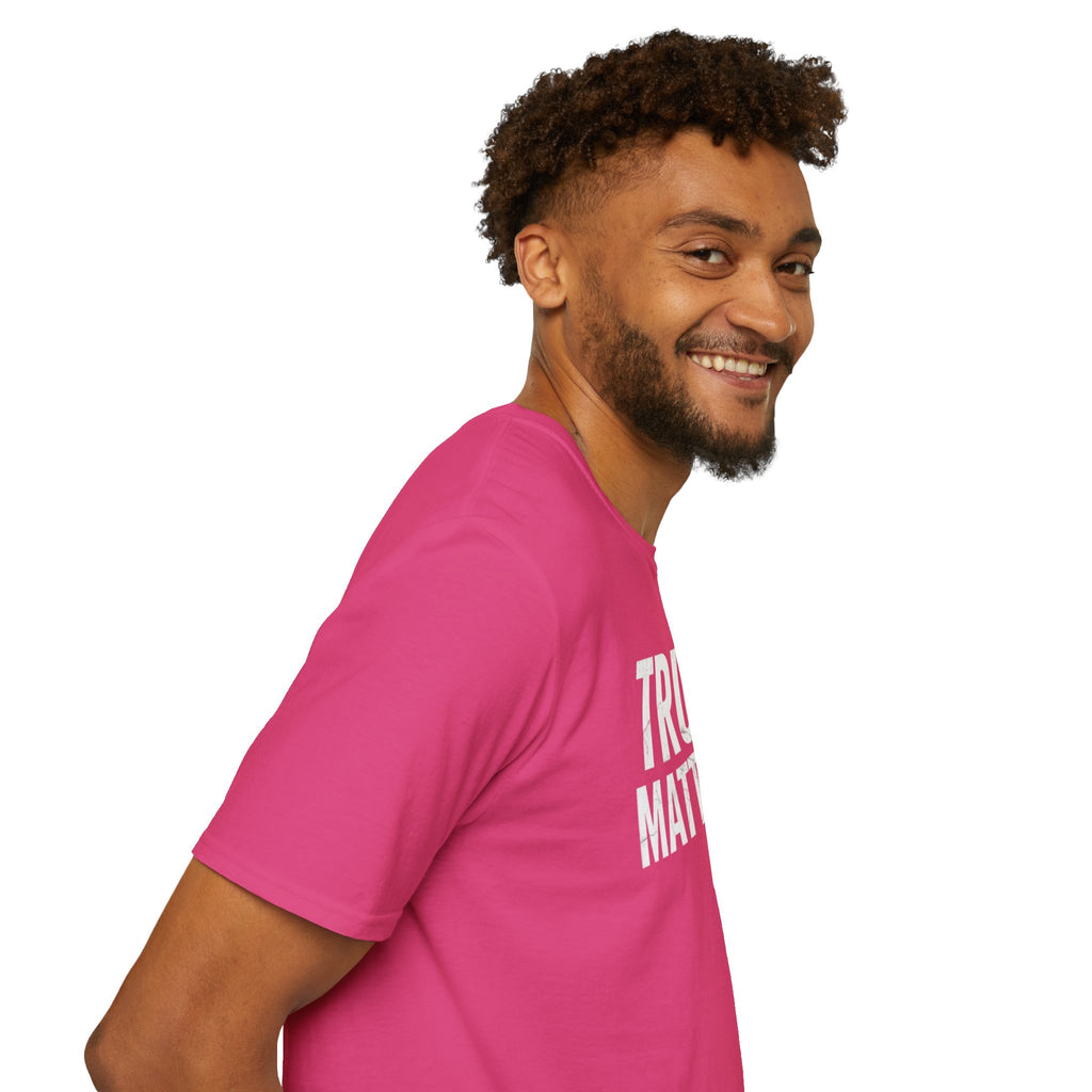 Camiseta unisex de estilo suave: camiseta con el lema "La verdad importa", ideal para activistas y uso diario.