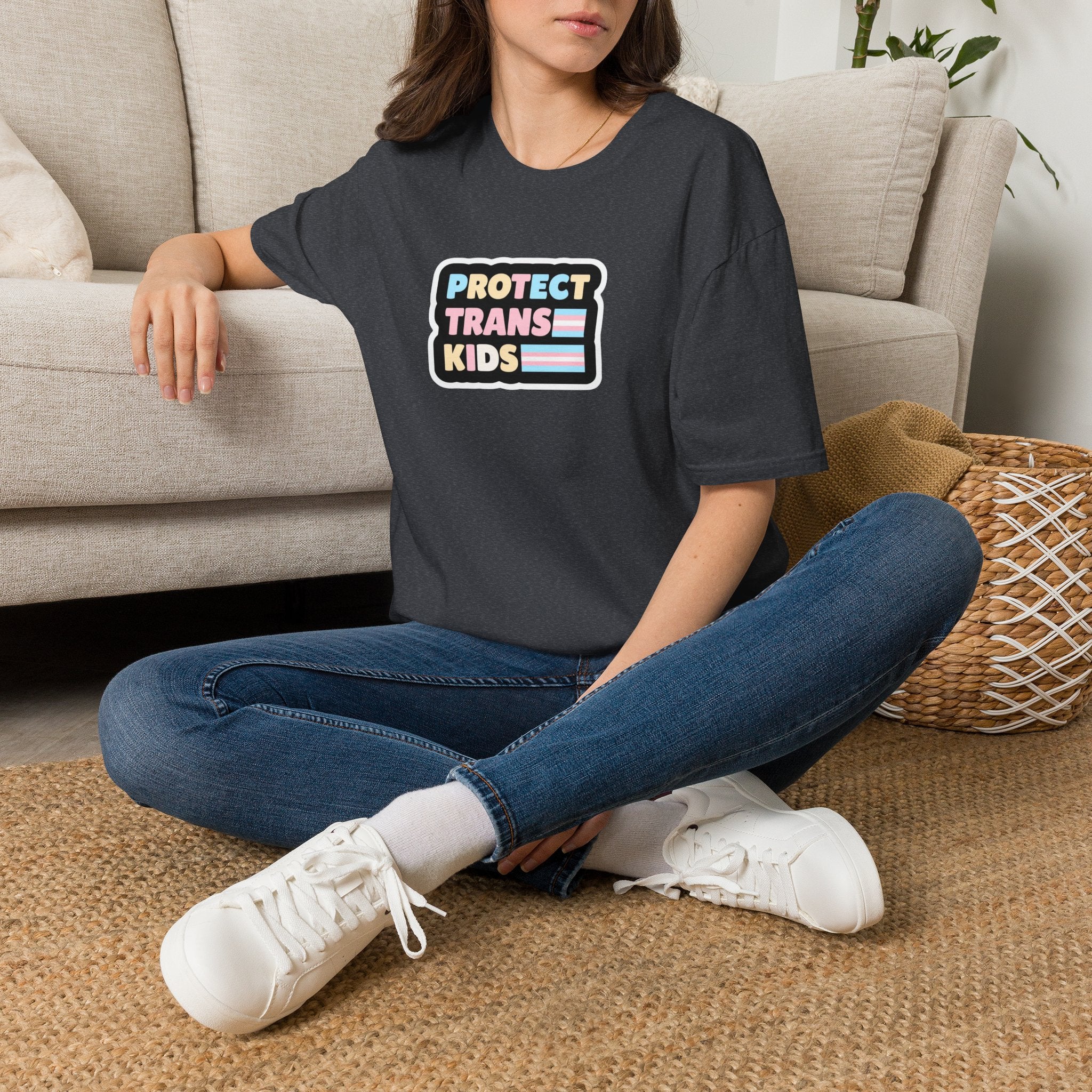 Camiseta unisex de estilo suave "Protect Trans Kids" - Empowerment &amp; Pride Apparel