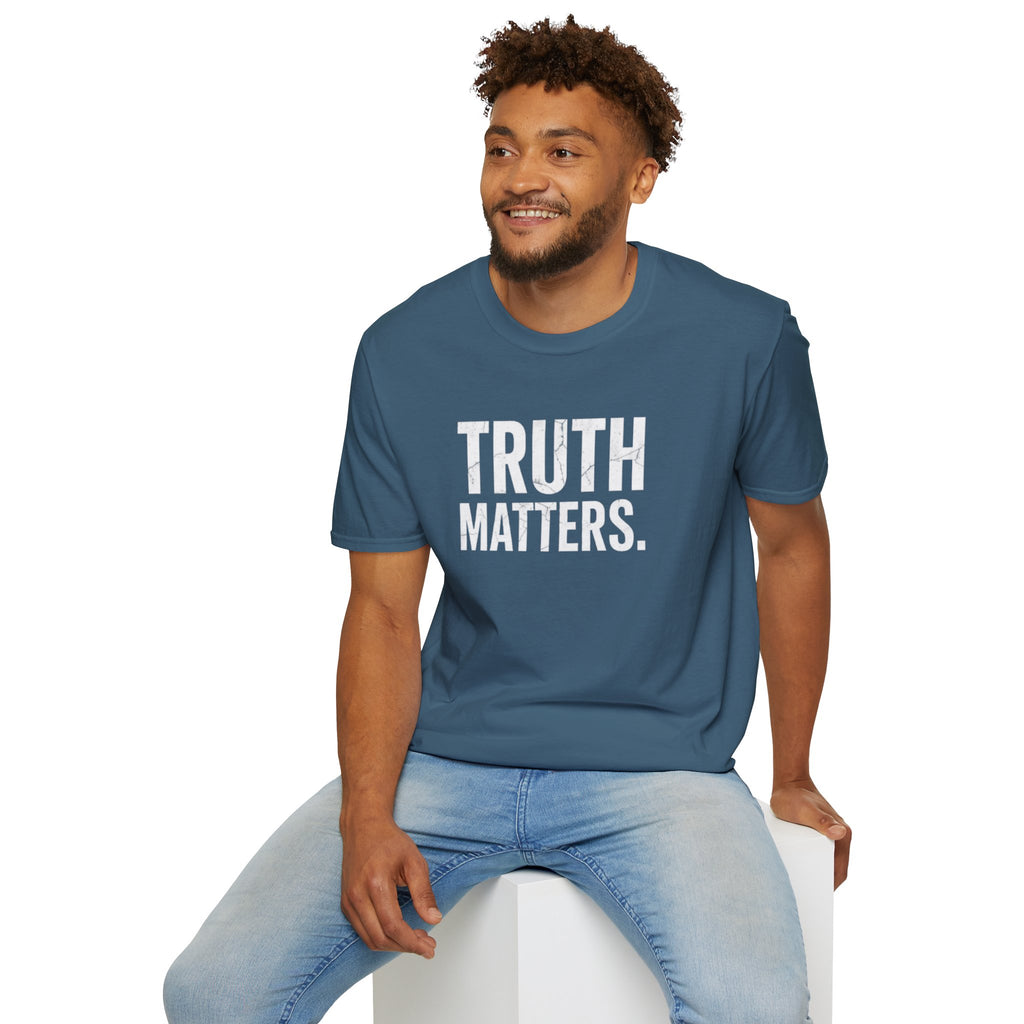 Camiseta unisex de estilo suave: camiseta con el lema "La verdad importa", ideal para activistas y uso diario.
