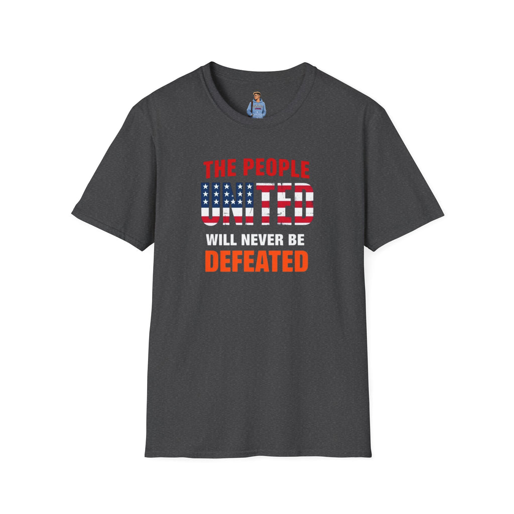 Camiseta unisex de estilo suave con gráficos "El Pueblo Unido" y "Los valores MAGA no son valores estadounidenses".