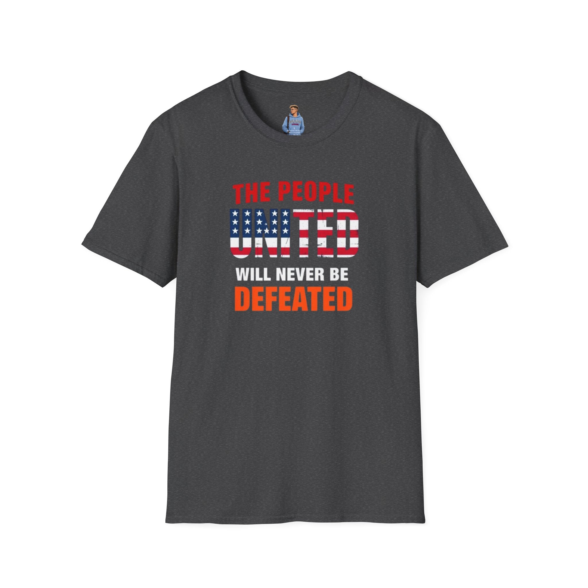 Camiseta unisex de estilo suave con gráficos "El Pueblo Unido" y "Los valores MAGA no son valores estadounidenses".