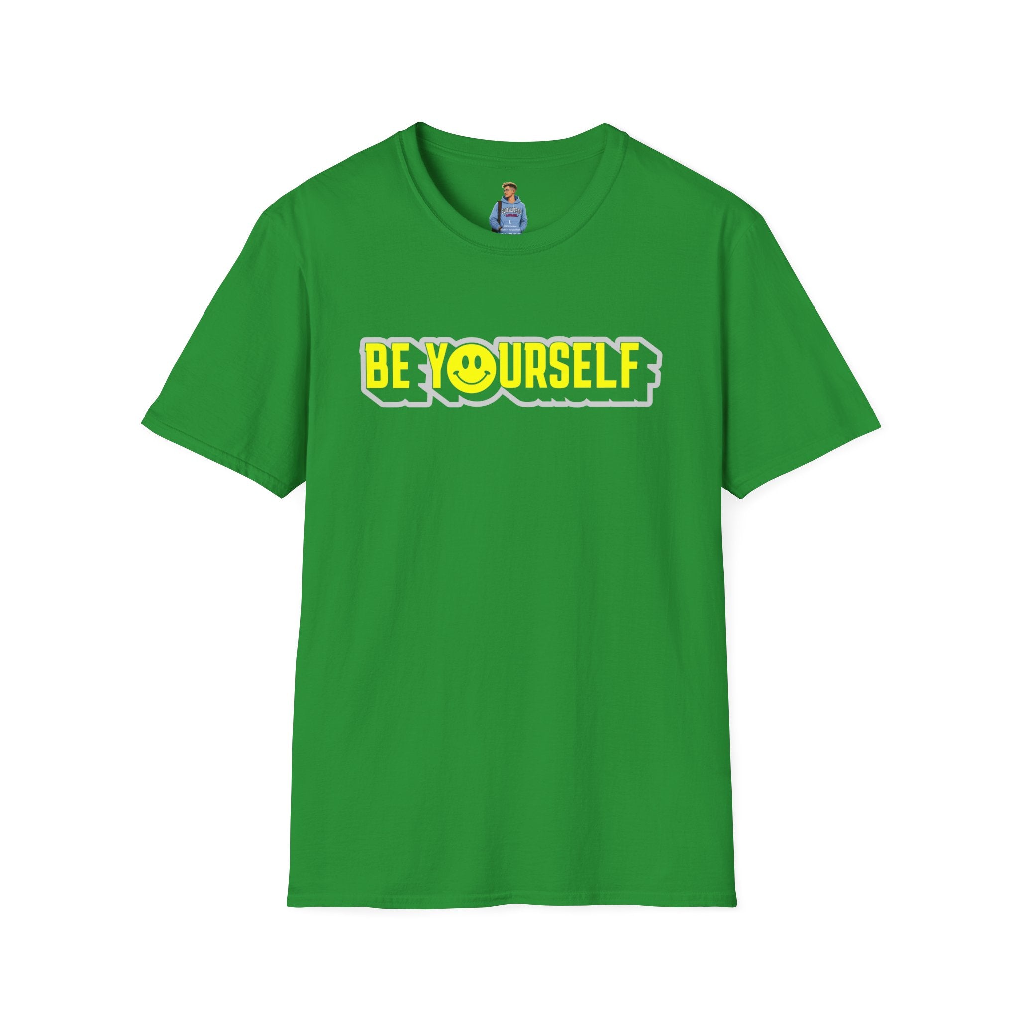 Camiseta unisex de estilo suave con el mensaje "Sé tú mismo" y "Smiley"