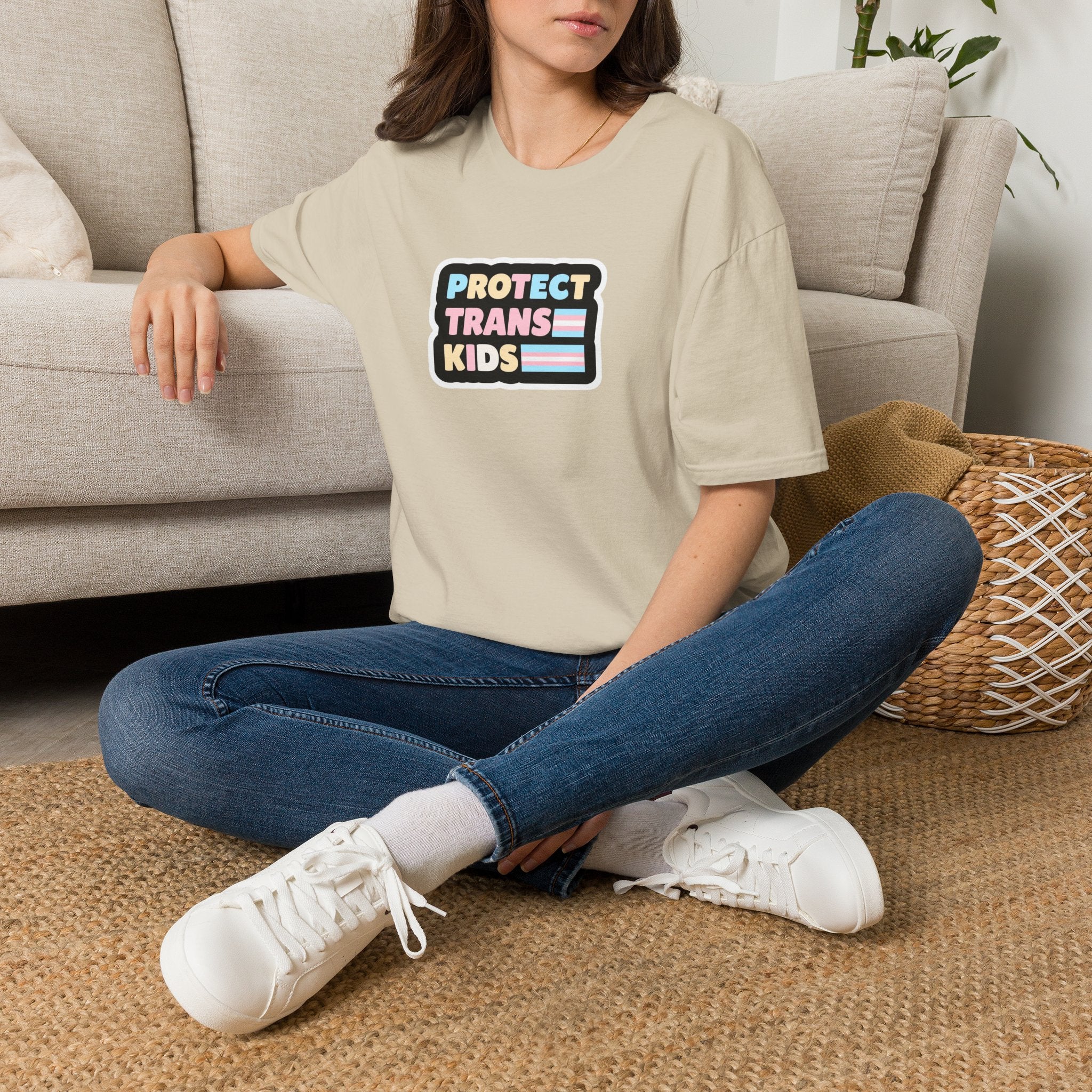 Camiseta unisex de estilo suave "Protect Trans Kids" - Empowerment &amp; Pride Apparel