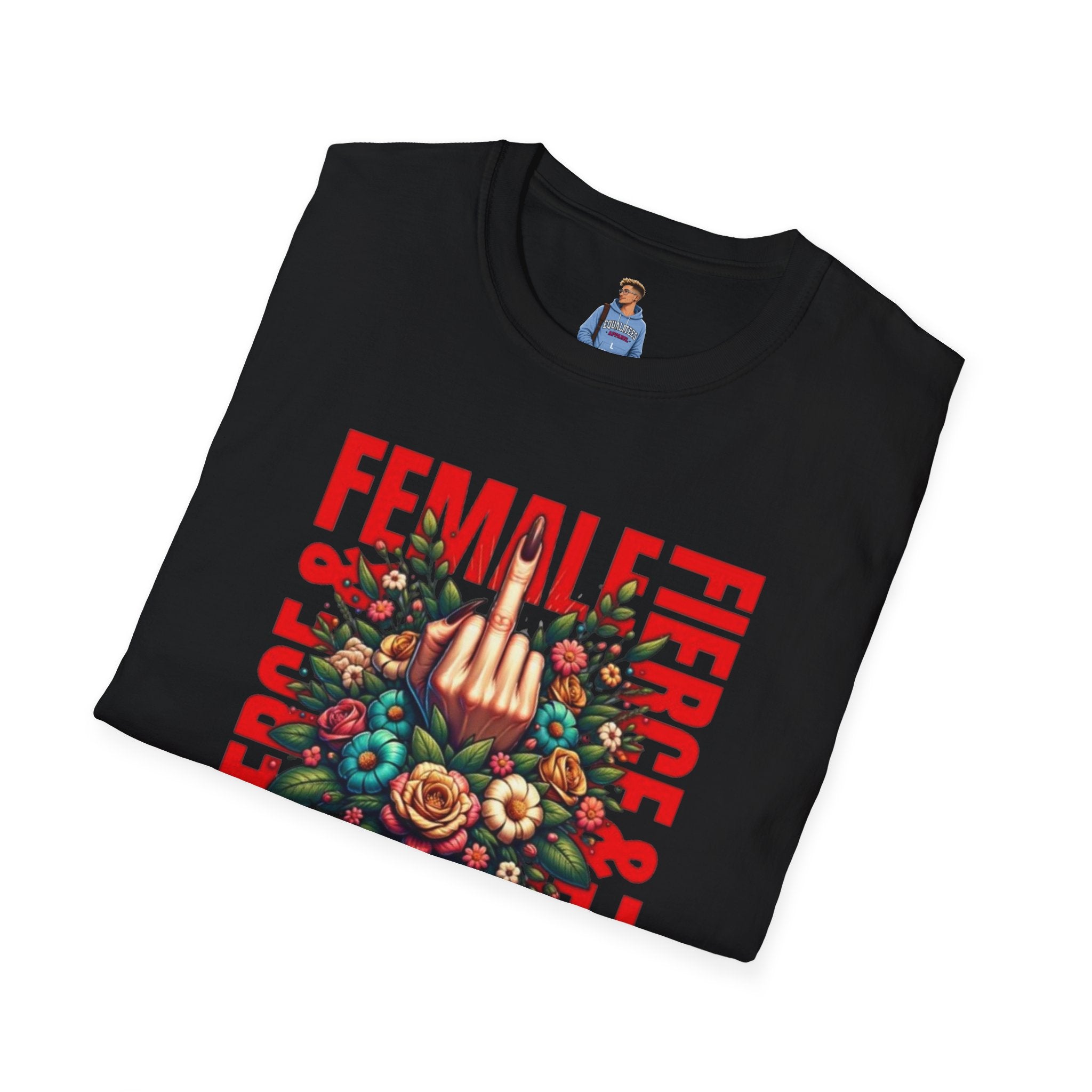 Camiseta unisex femenina Fierce: camiseta con estampado floral de estilo suave
