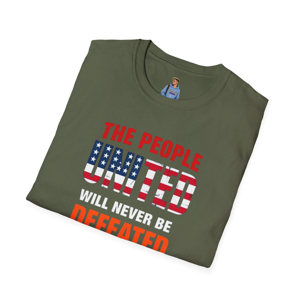 Camiseta unisex de estilo suave con gráficos "El Pueblo Unido" y "Los valores MAGA no son valores estadounidenses".
