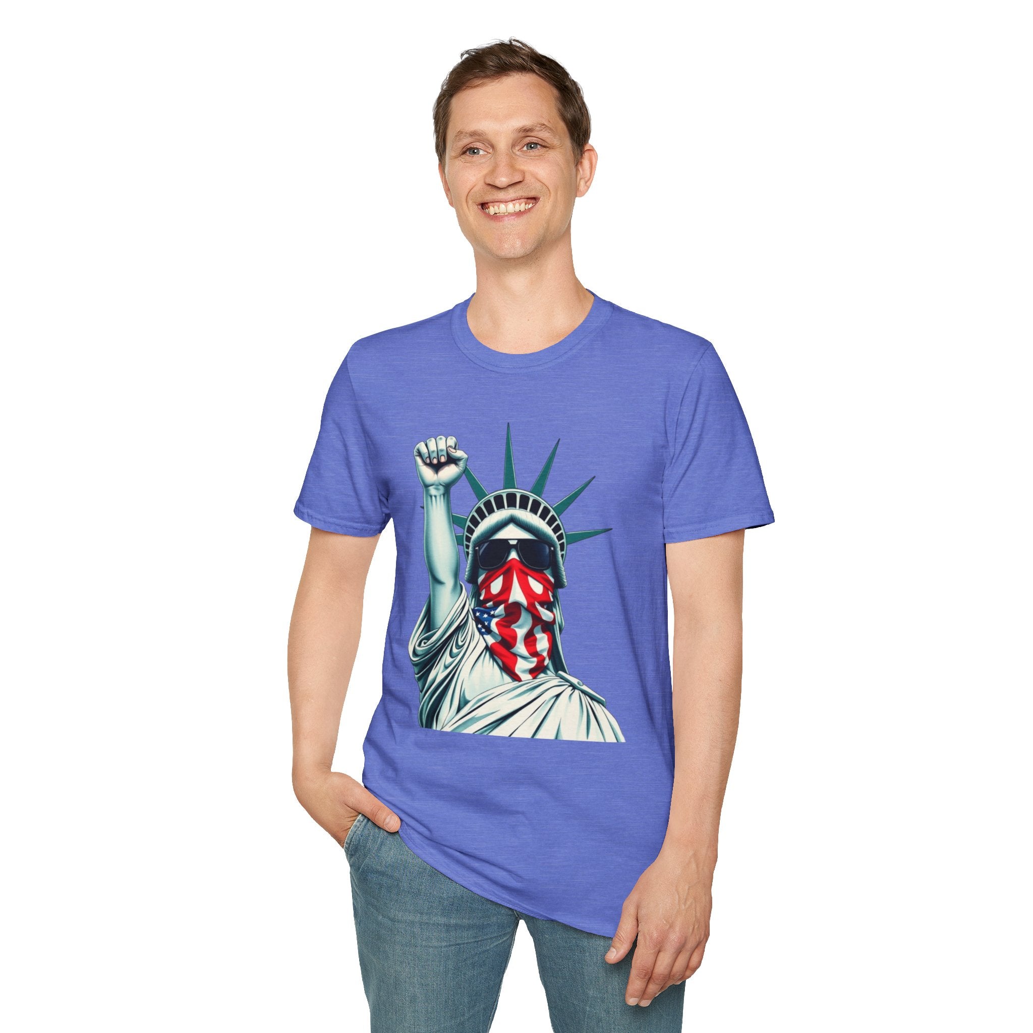 Resist - Patriotic Statue of Liberty T-Shirt - Unisex Softstyle Tee