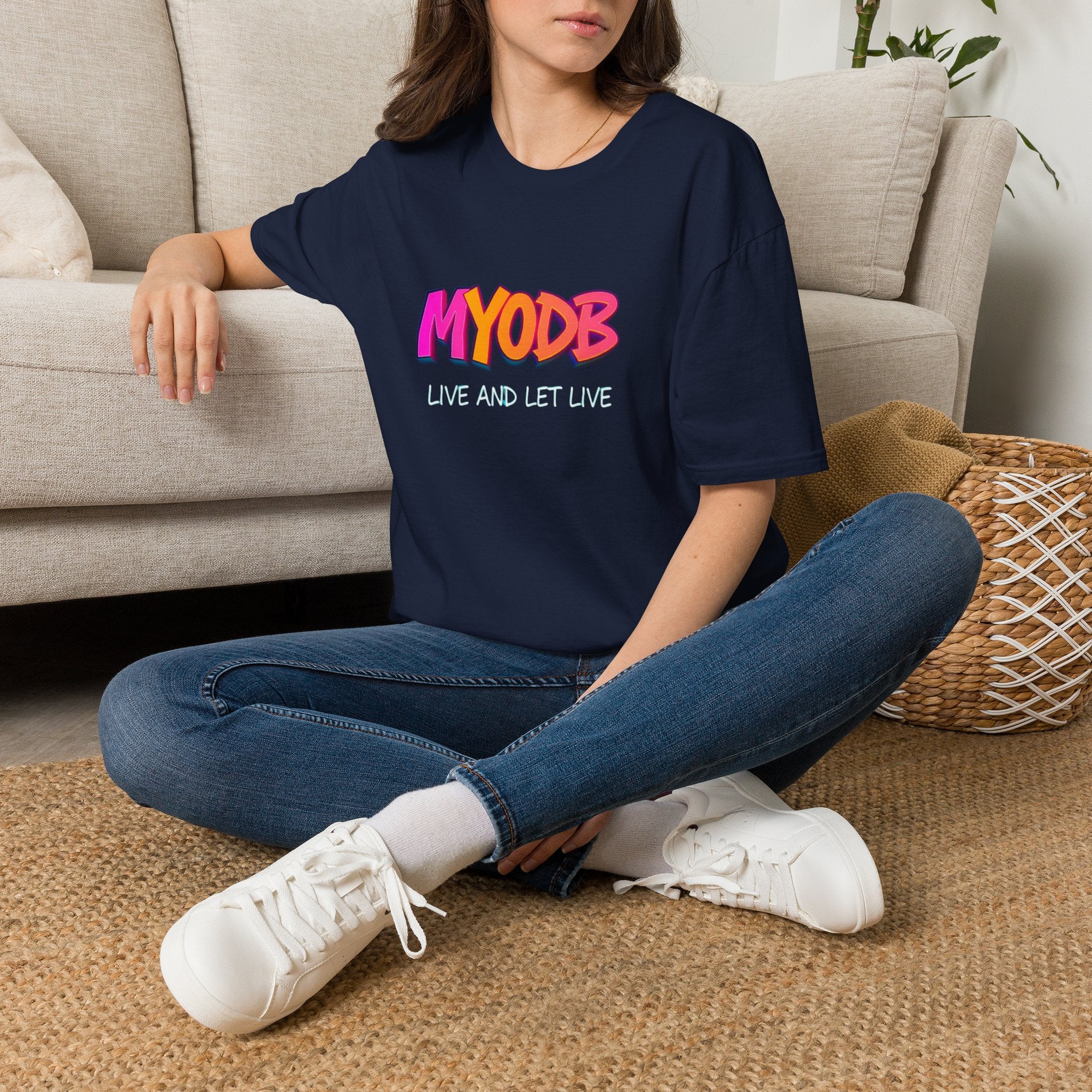 Camiseta MYODB "Vive y deja vivir" | Camiseta unisex de estilo suave | Ropa informal