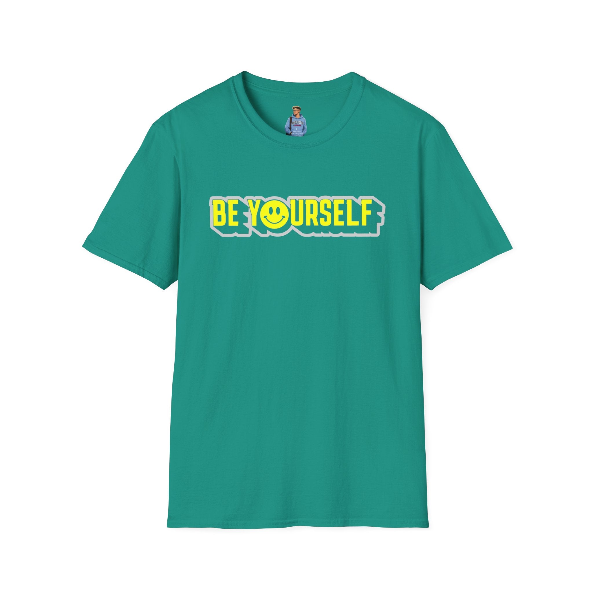 Camiseta unisex de estilo suave con el mensaje "Sé tú mismo" y "Smiley"