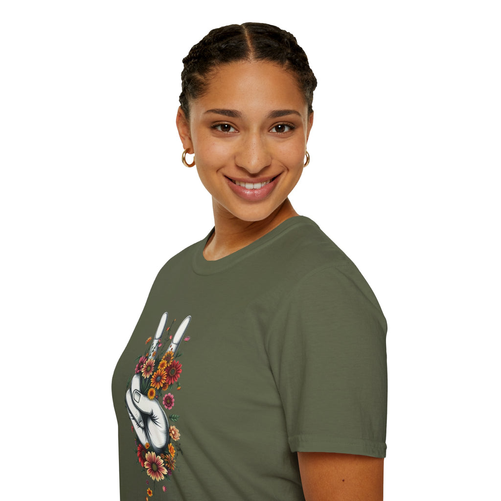 Camiseta unisex de estilo suave Grow Peace: inspiración boho, perfecta para festivales y uso diario