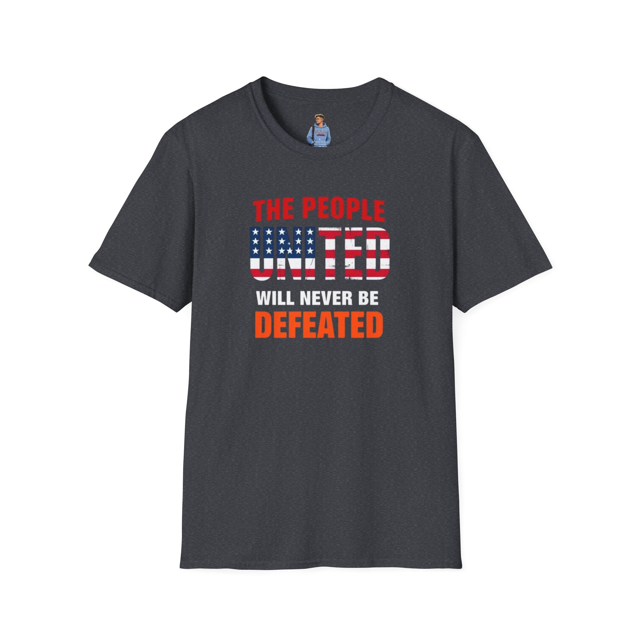 Camiseta unisex de estilo suave con gráficos "El Pueblo Unido" y "Los valores MAGA no son valores estadounidenses".