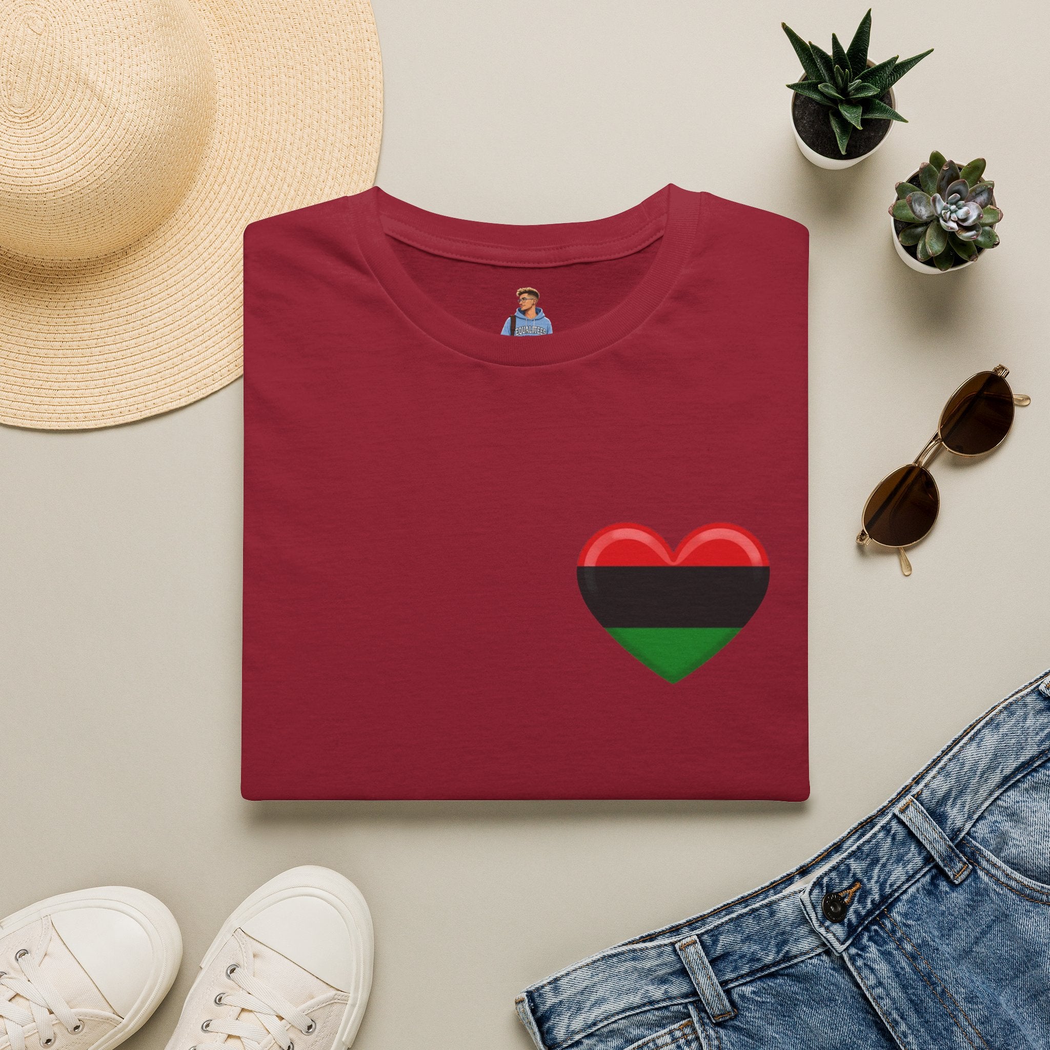 Camiseta unisex de estilo suave Unity and Heritage con corazón panafricano