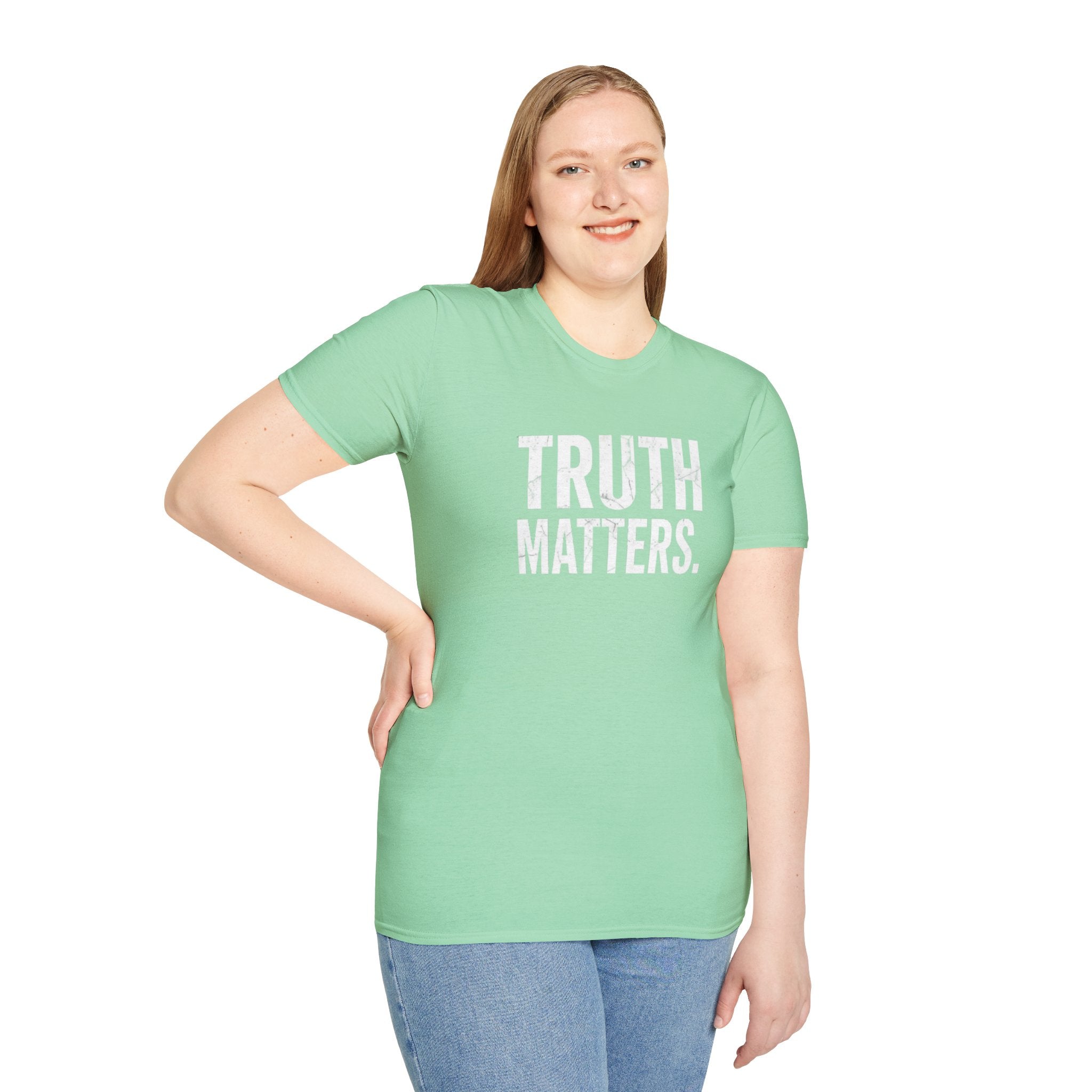 Camiseta unisex de estilo suave: camiseta con el lema "La verdad importa", ideal para activistas y uso diario.